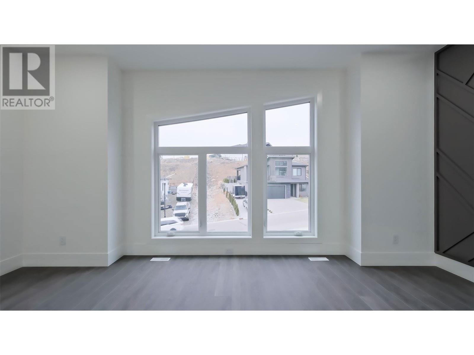 2798 CANYON CREST DRIVE Image 48