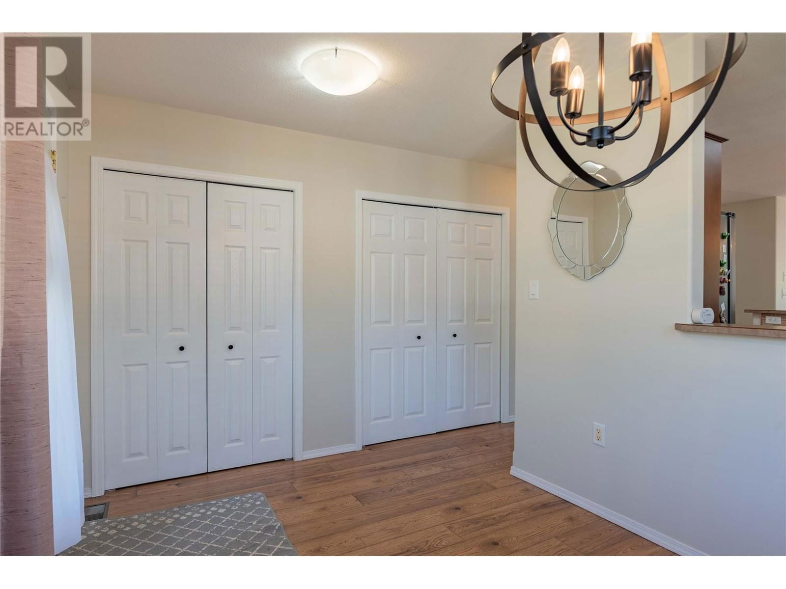 7350 CREMA DRIVE Image 10