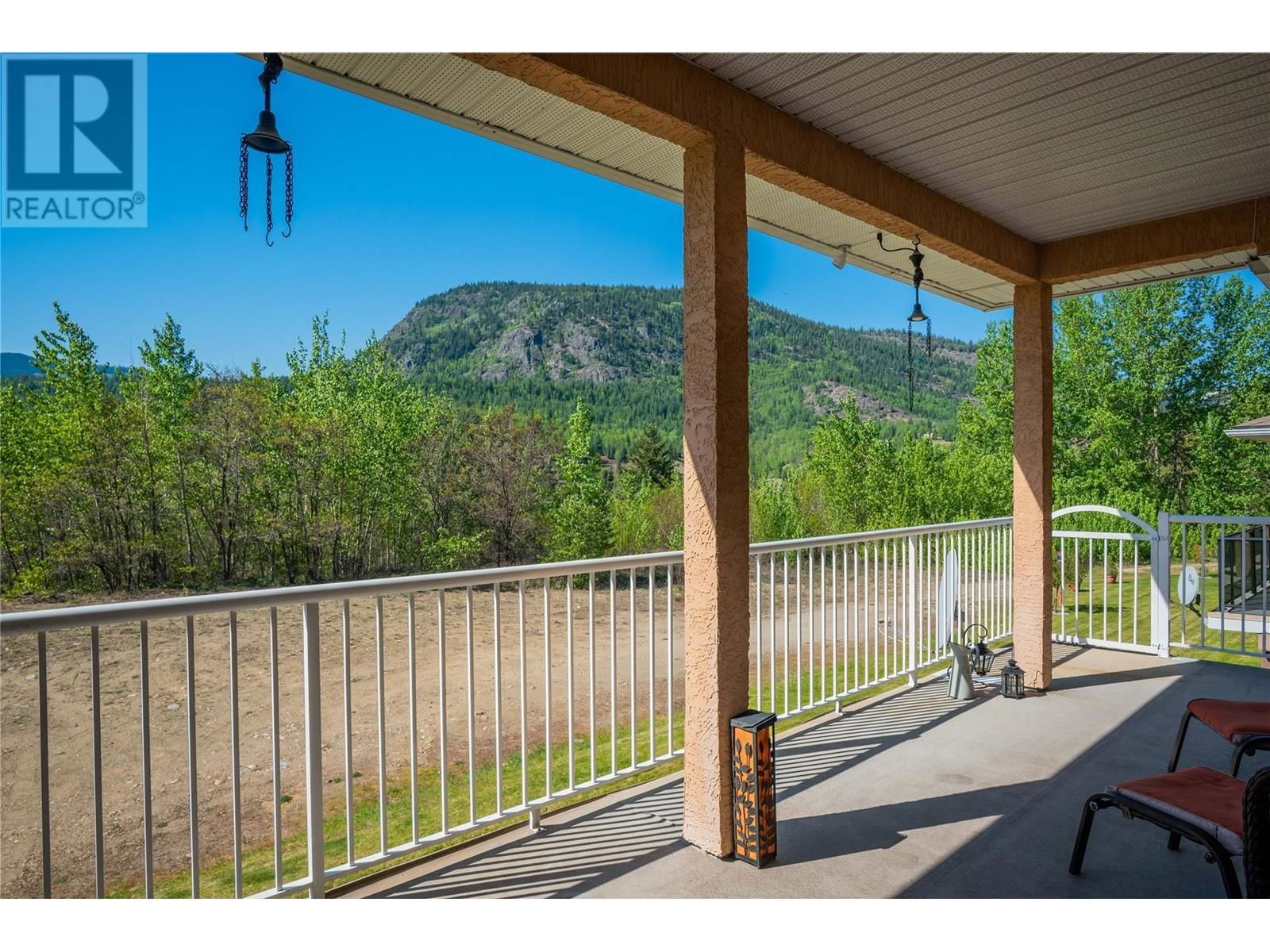 7350 CREMA DRIVE Image 28