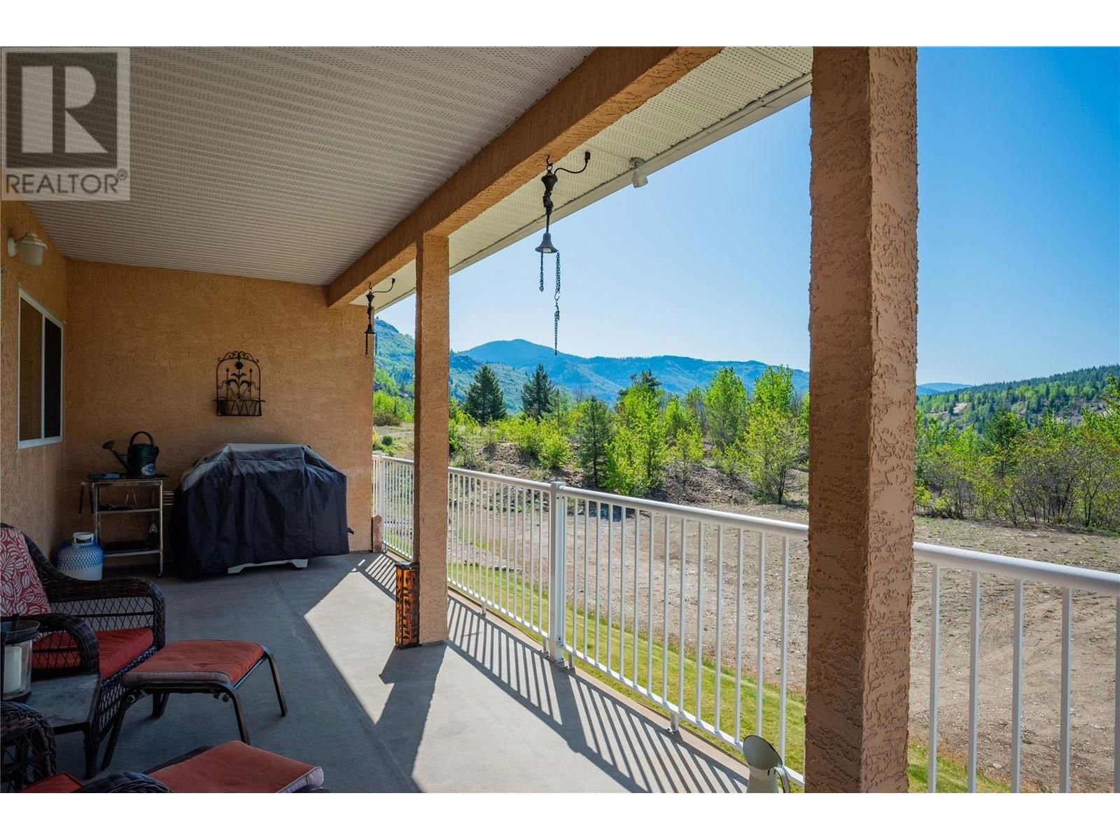 7350 CREMA DRIVE Image 31