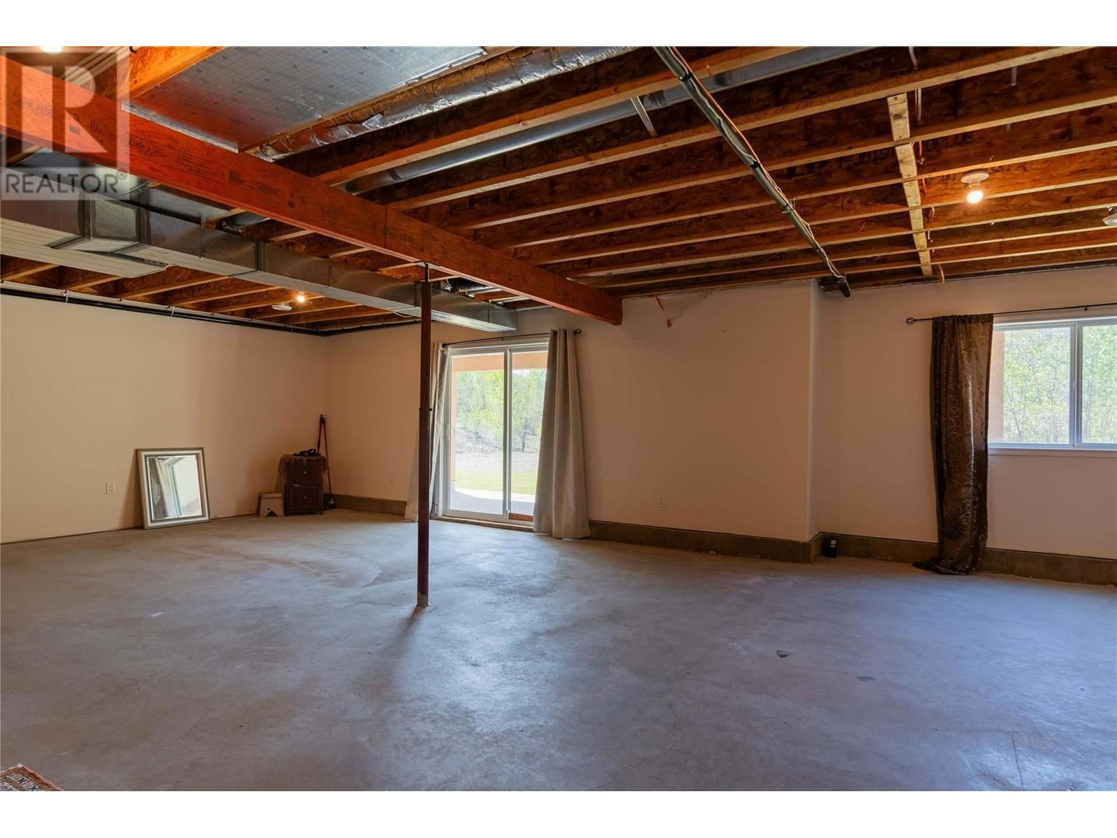 7350 CREMA DRIVE Image 36