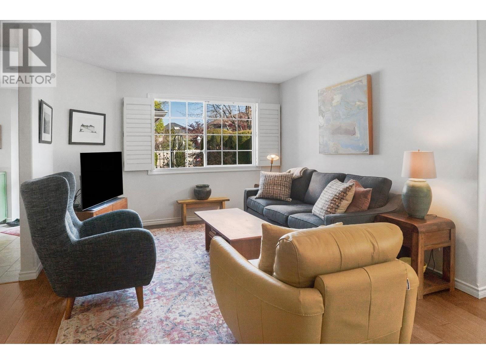 9 - 3775 SPRINGBROOK ROAD Image 18