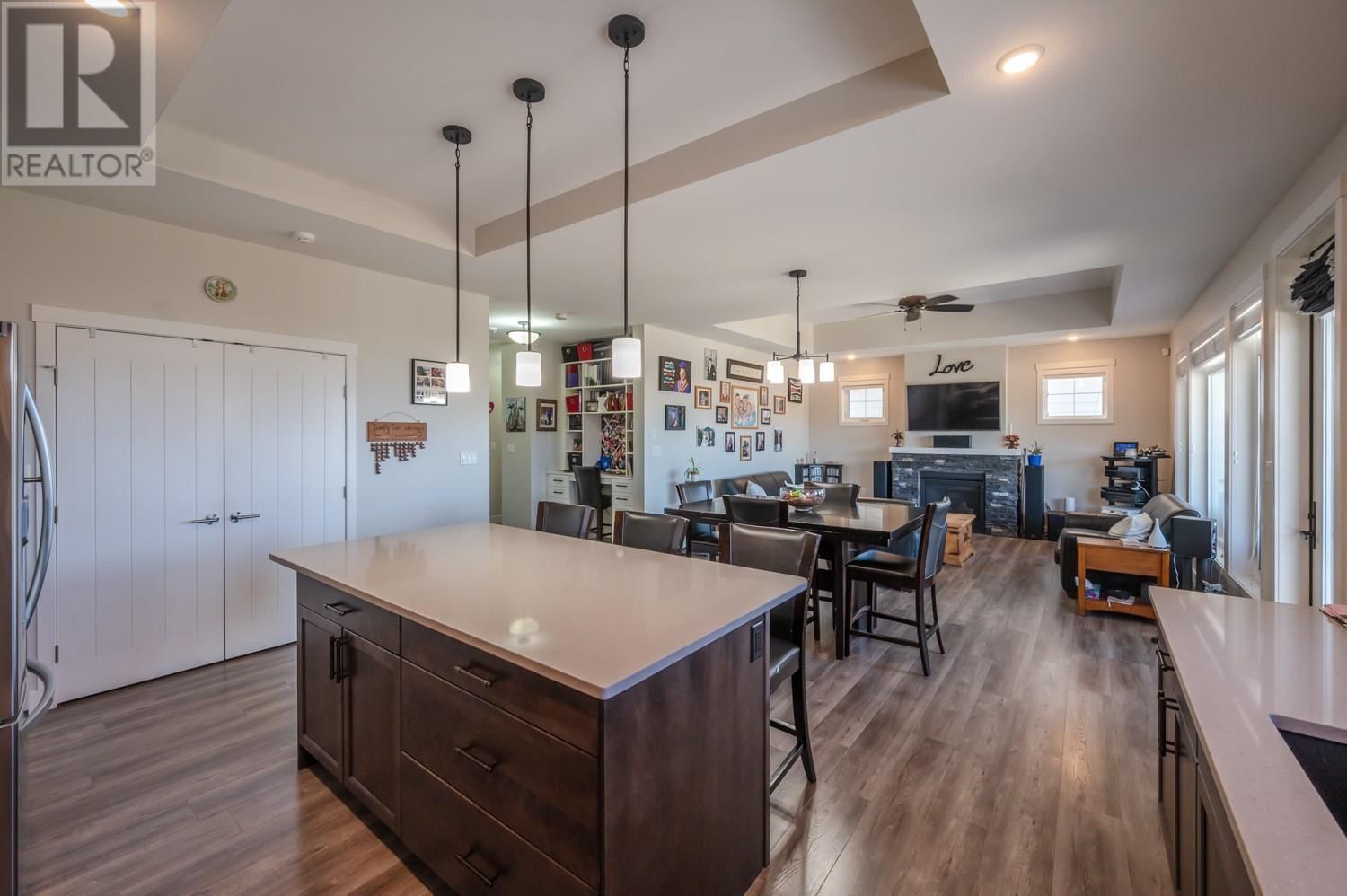 1114 HOLDEN ROAD Image 15
