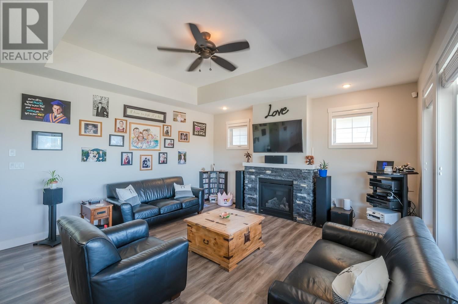 1114 HOLDEN ROAD Image 16