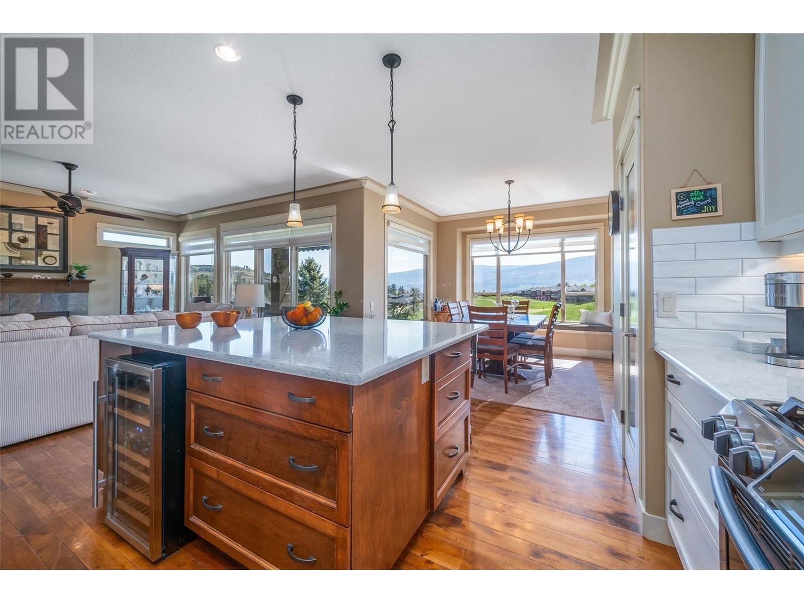 4144 SOLANA PLACE Image 12