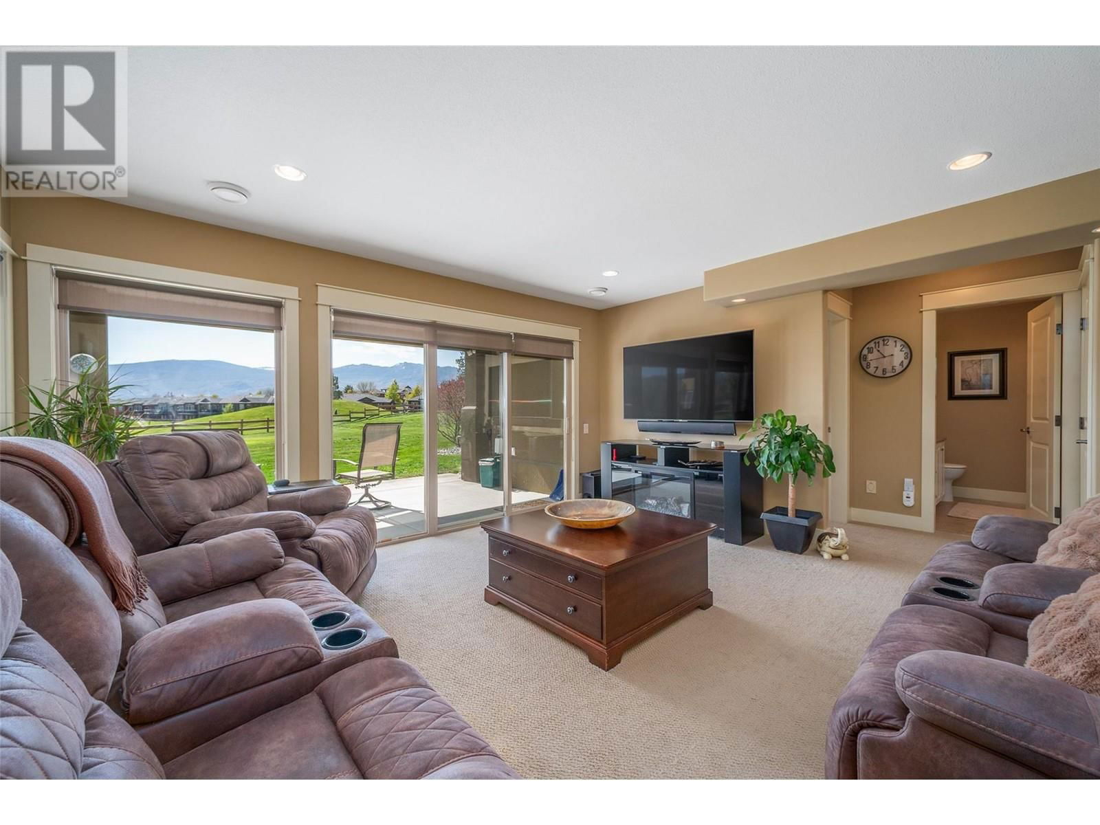4144 SOLANA PLACE Image 27