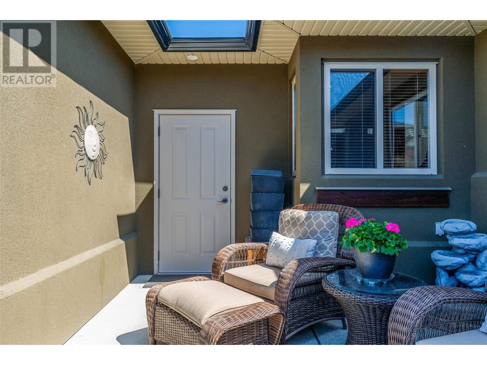 4144 SOLANA PLACE Image 44
