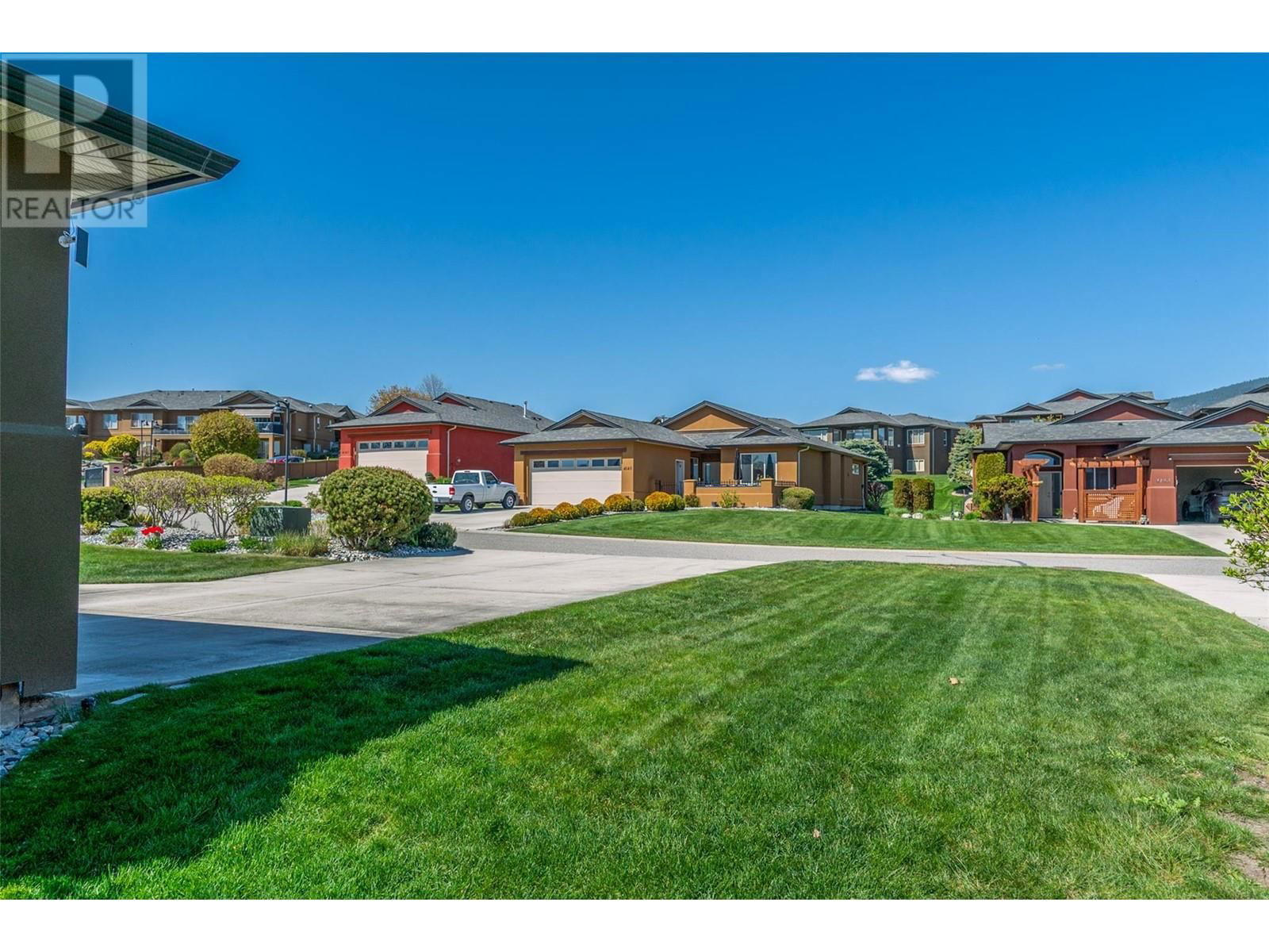4144 SOLANA PLACE Image 47