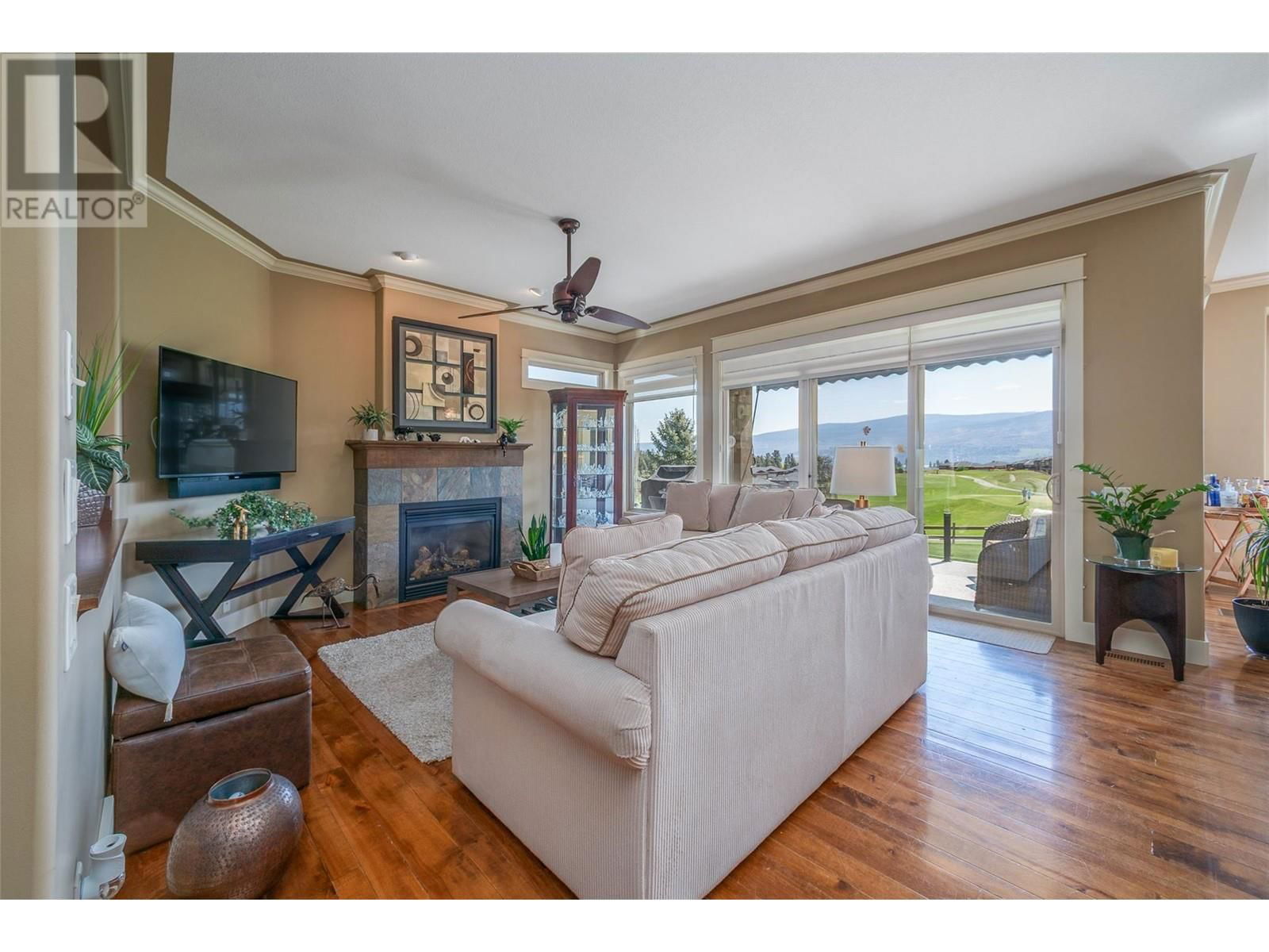 4144 SOLANA PLACE Image 8