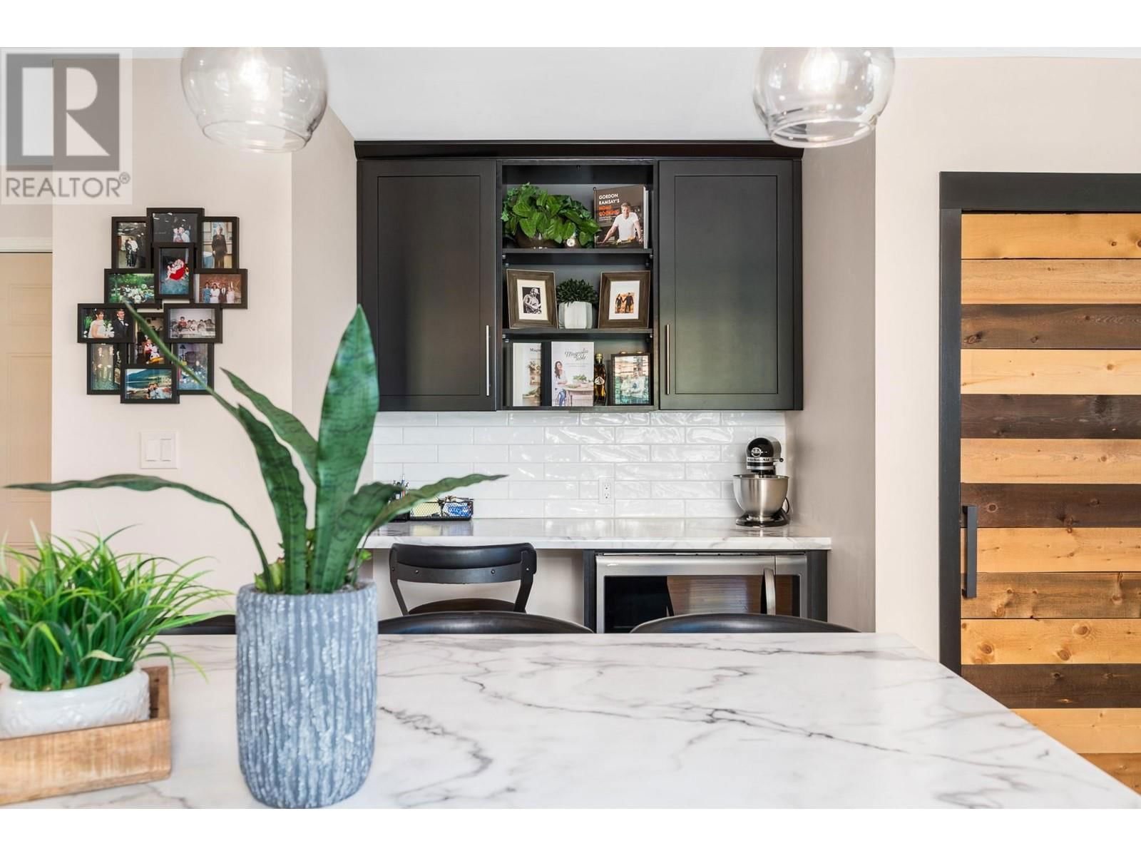 6458 CARLTON ROAD Image 10