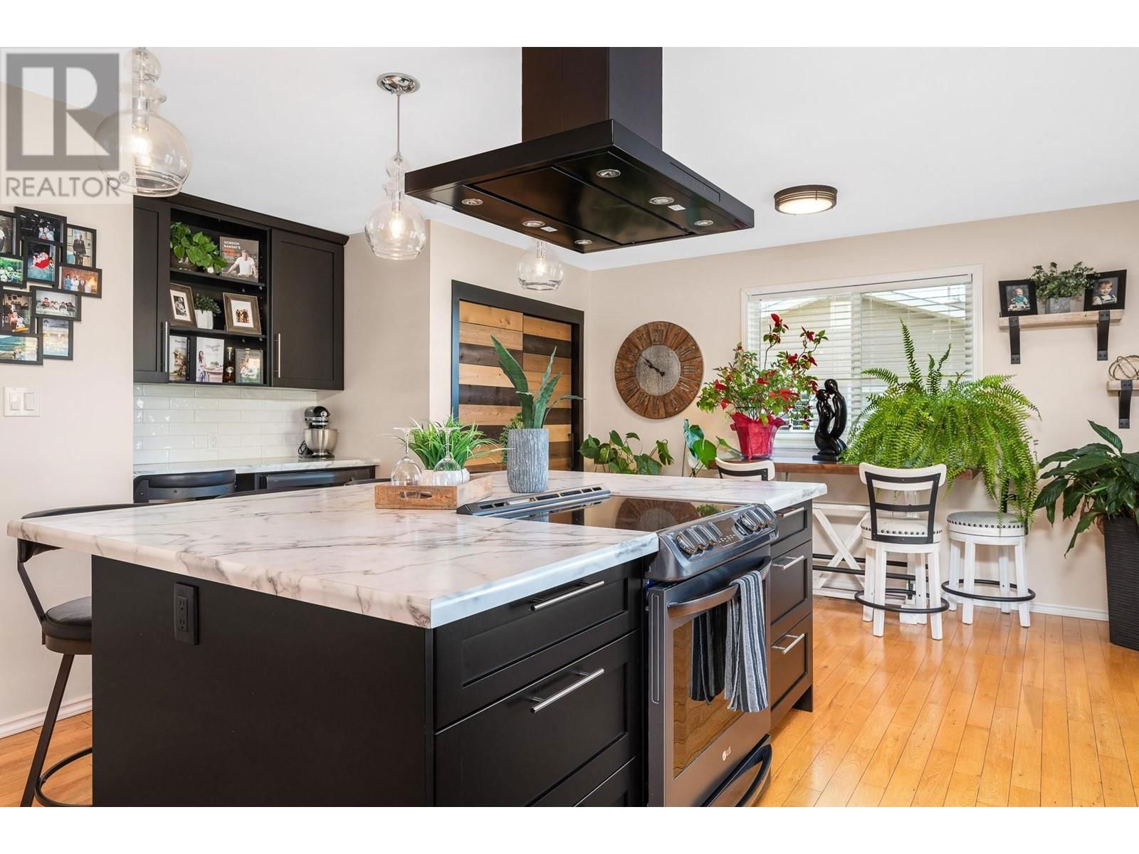 6458 CARLTON ROAD Image 9