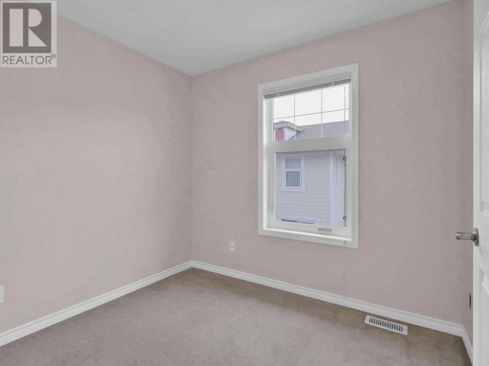 140 - 3363 WILSON STREET Image 15