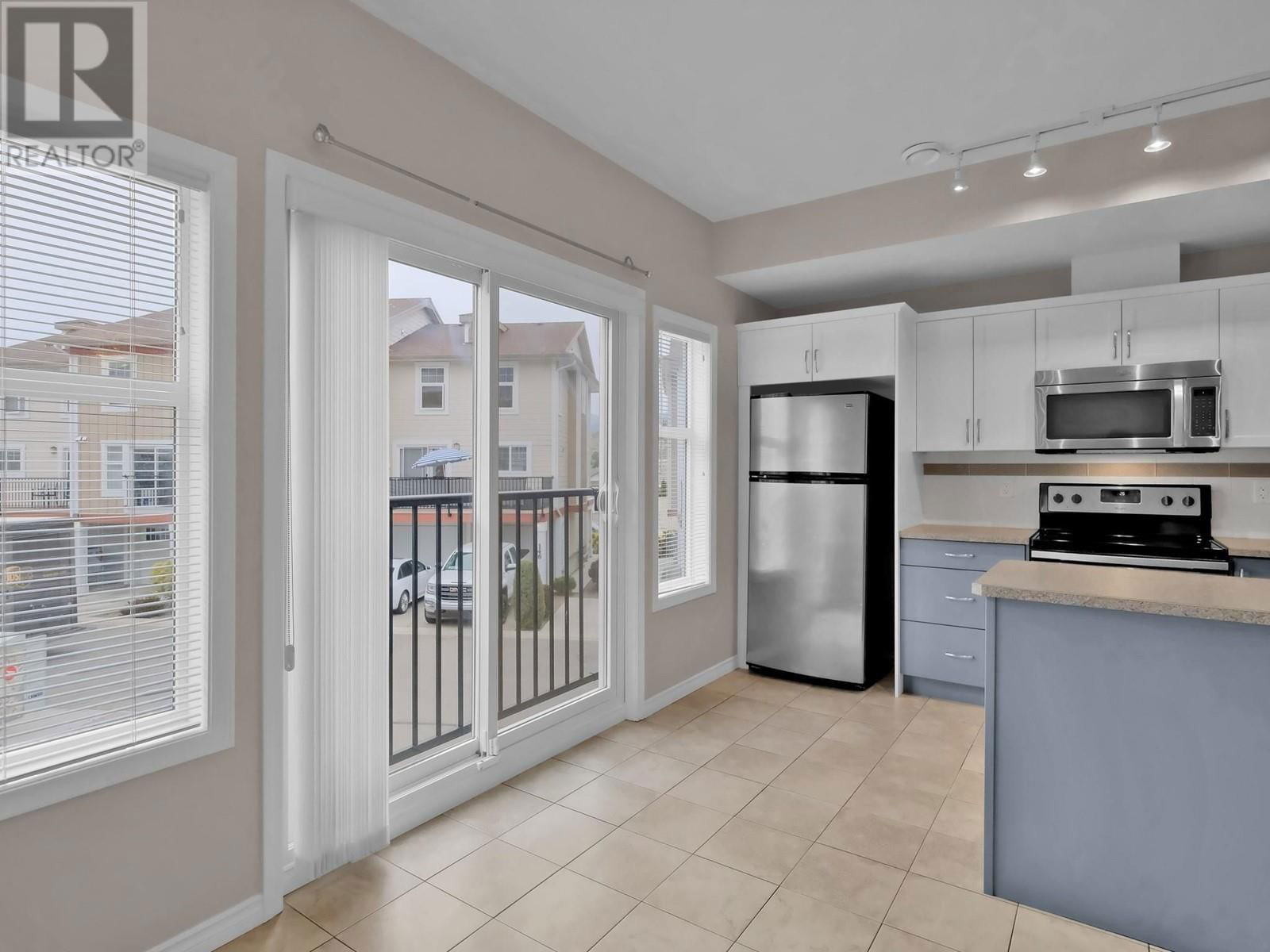 140 - 3363 WILSON STREET Image 5