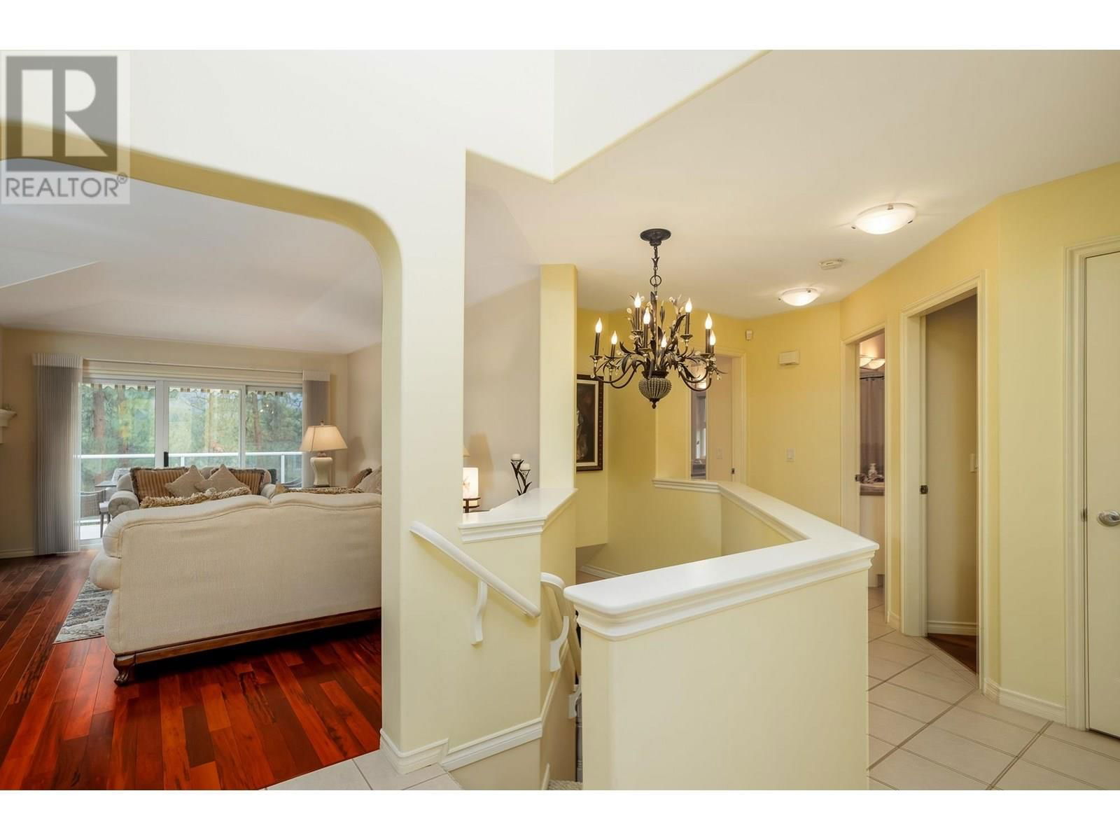 3973 GALLAGHERS CIRCLE Image 10