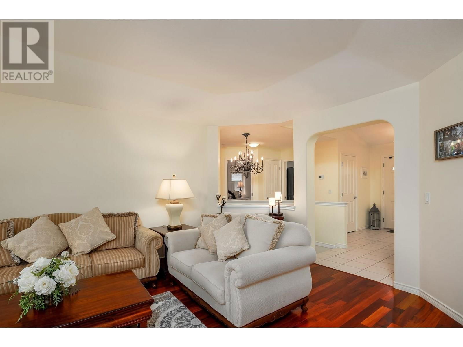 3973 GALLAGHERS CIRCLE Image 11