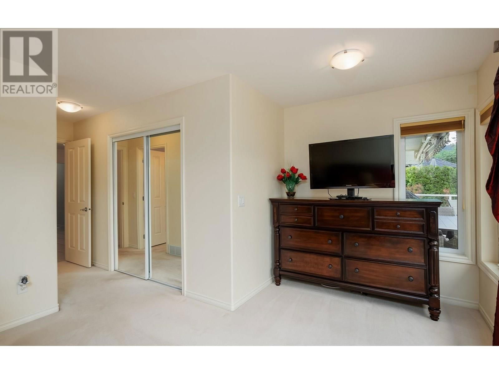 3973 GALLAGHERS CIRCLE Image 22