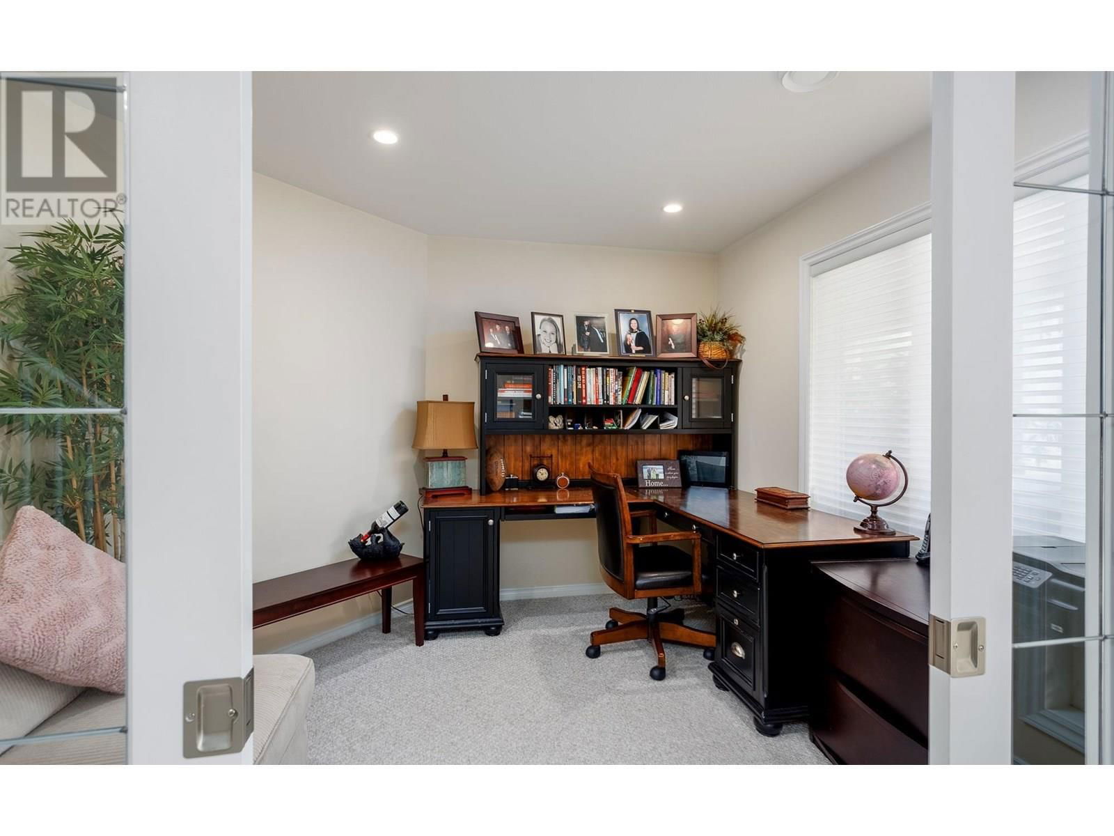 3973 GALLAGHERS CIRCLE Image 28
