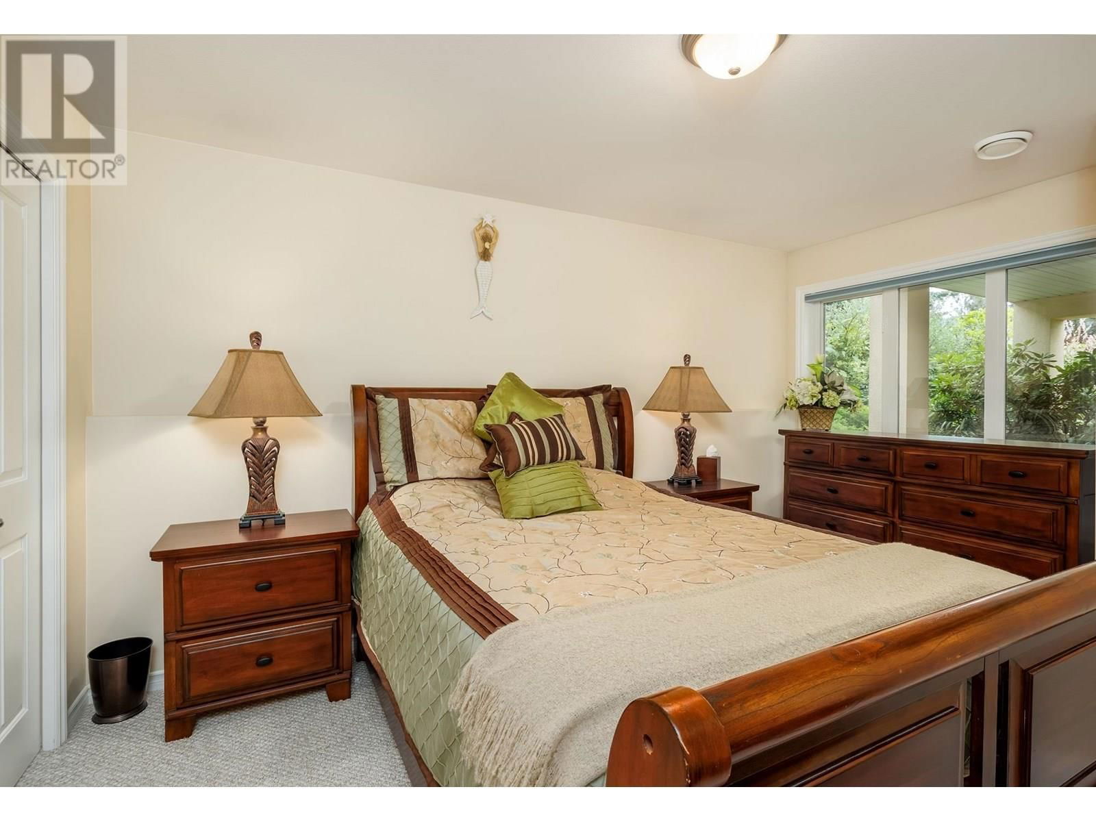 3973 GALLAGHERS CIRCLE Image 31