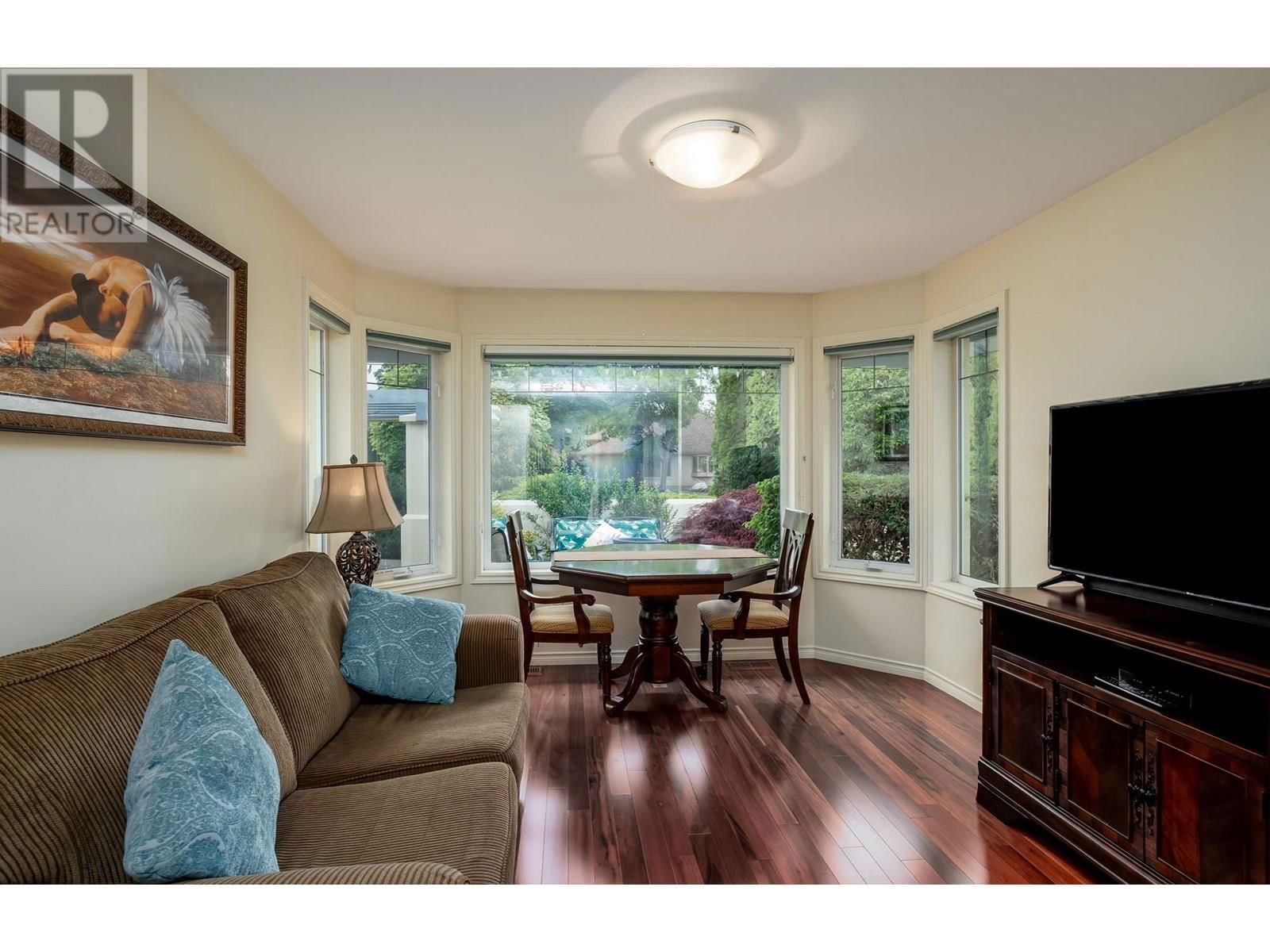 3973 GALLAGHERS CIRCLE Image 7