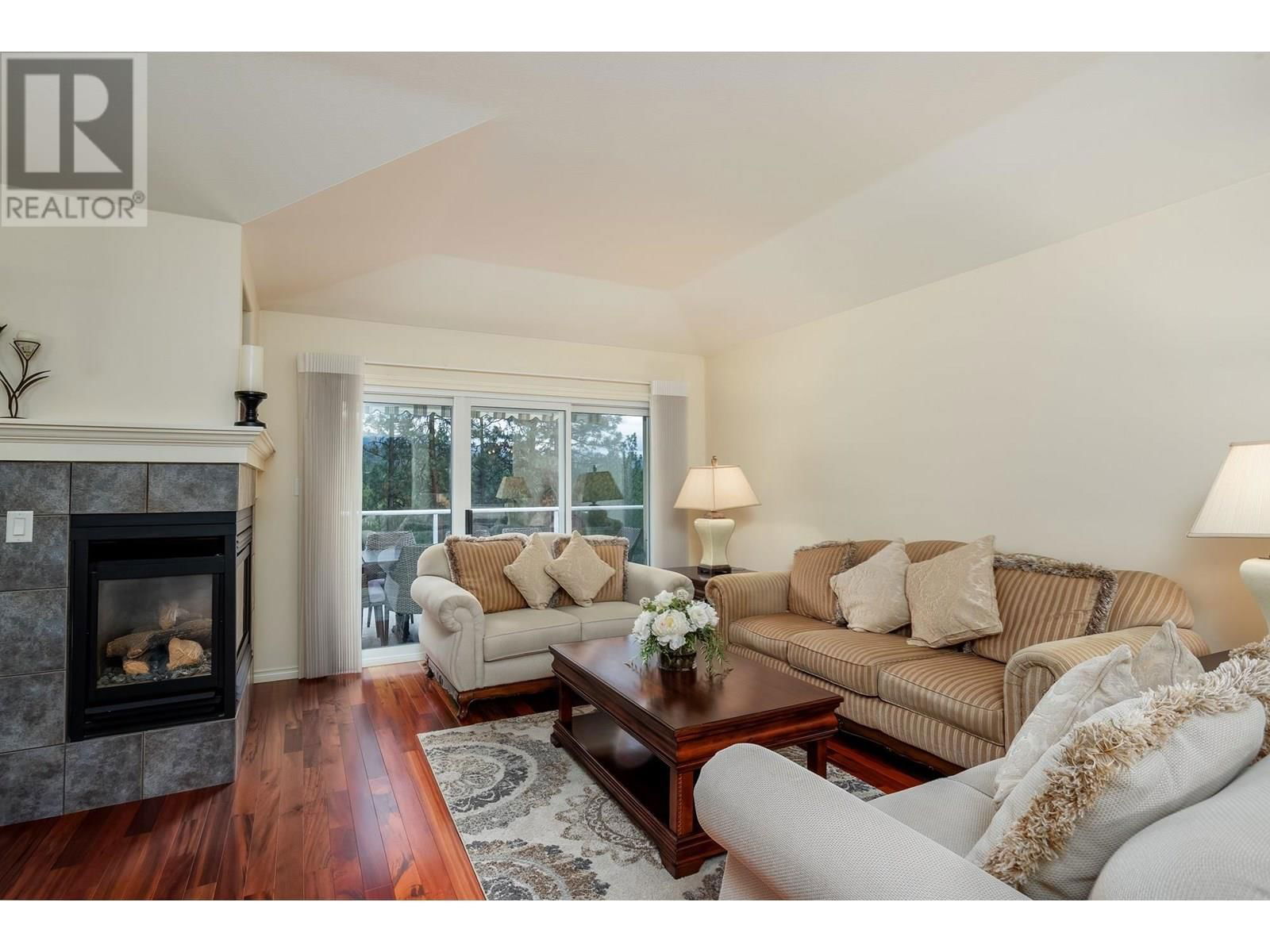 3973 GALLAGHERS CIRCLE Image 8