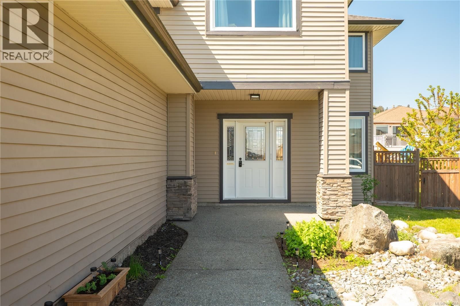 525 Ballou Place property photo