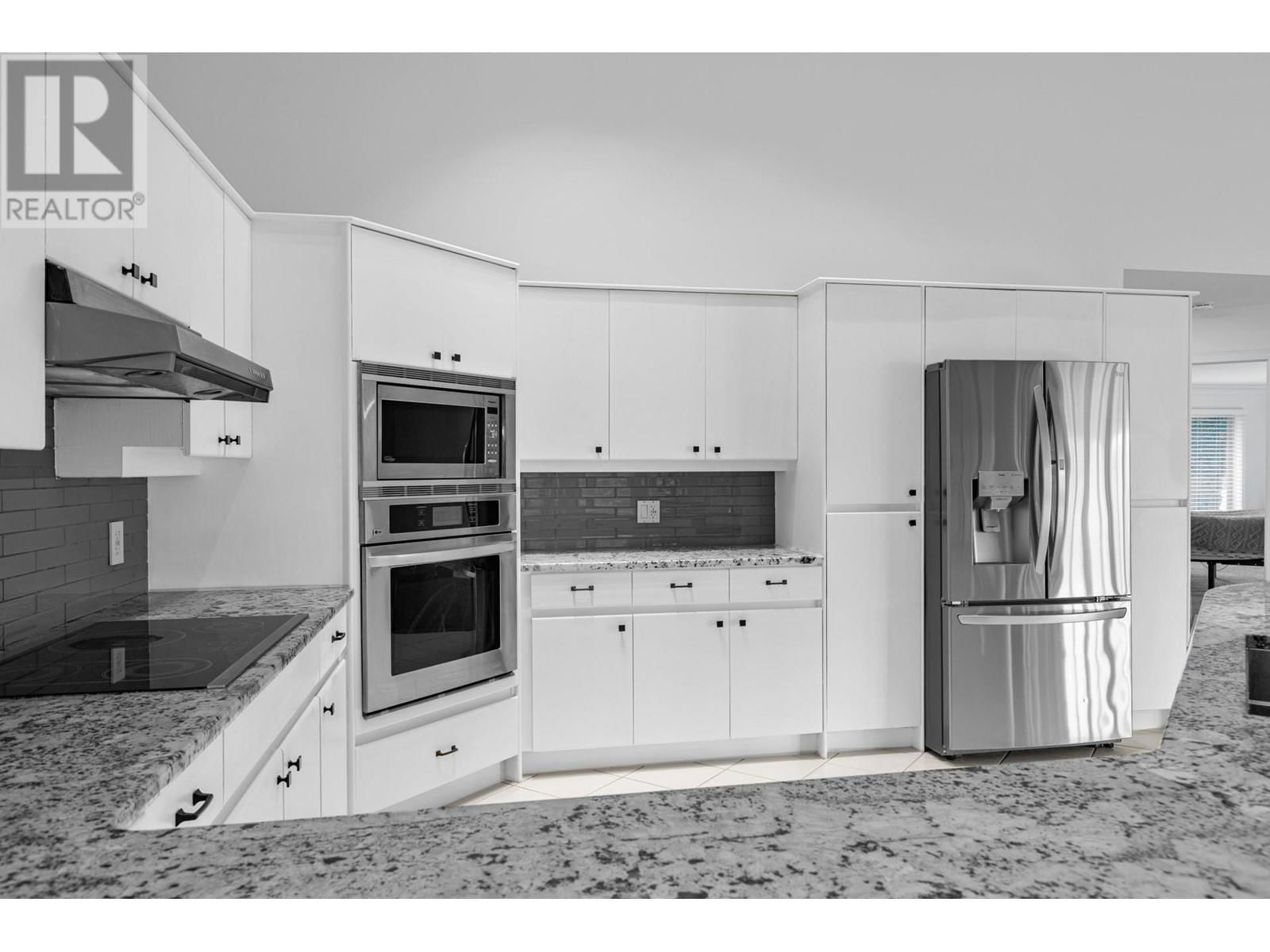 3784 INGLIS PLACE Image 5