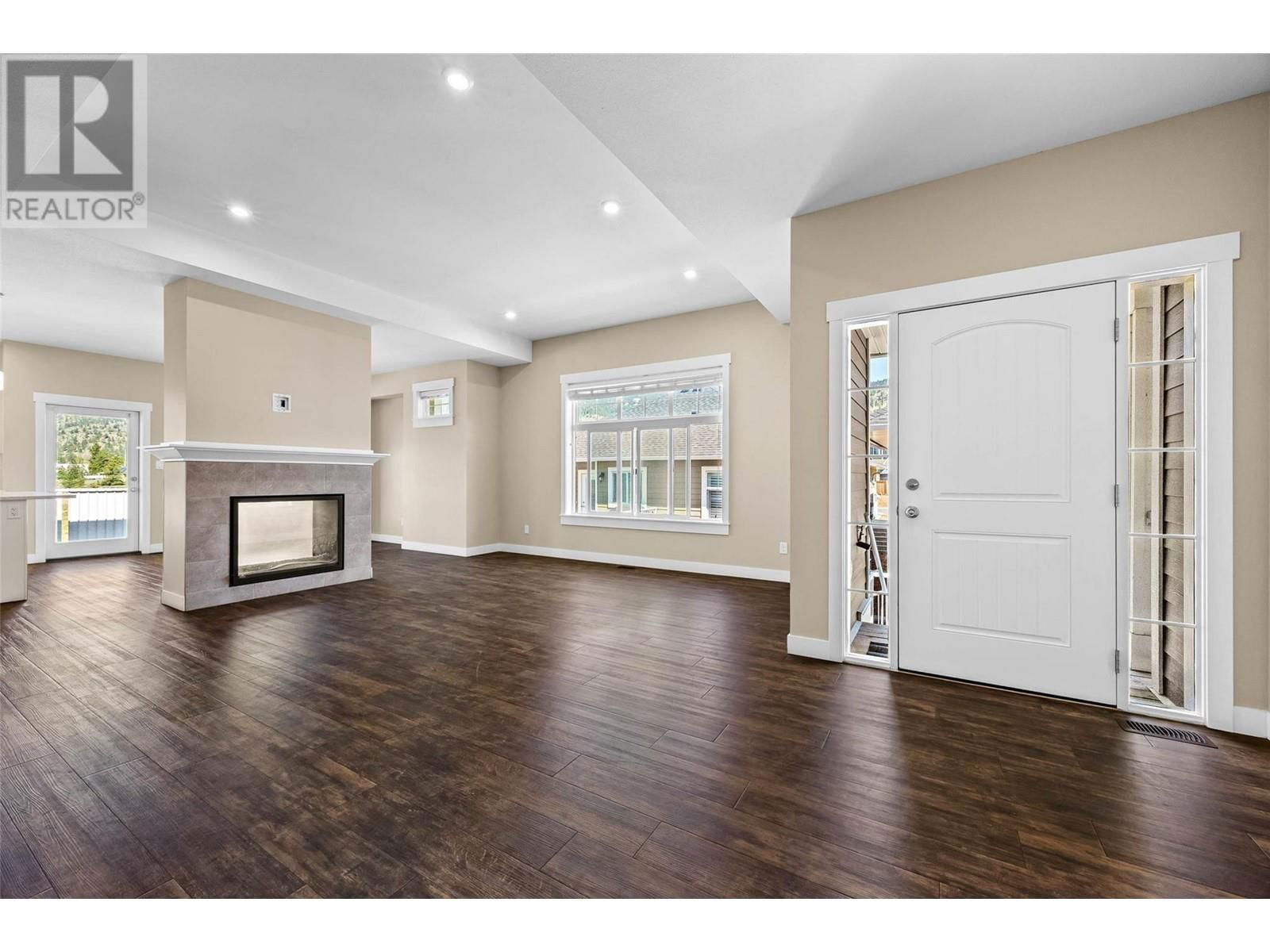 103 - 2514 SPRINGBANK AVENUE Image 3