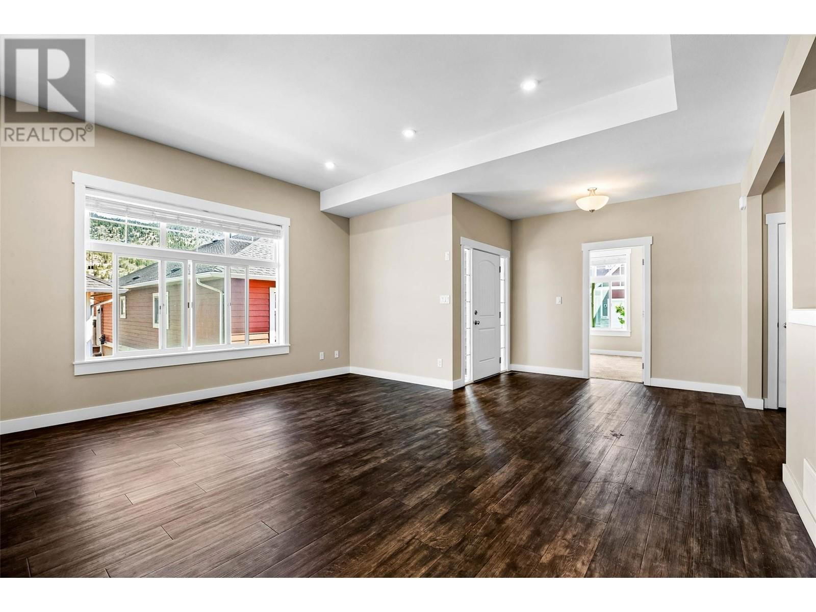 103 - 2514 SPRINGBANK AVENUE Image 4