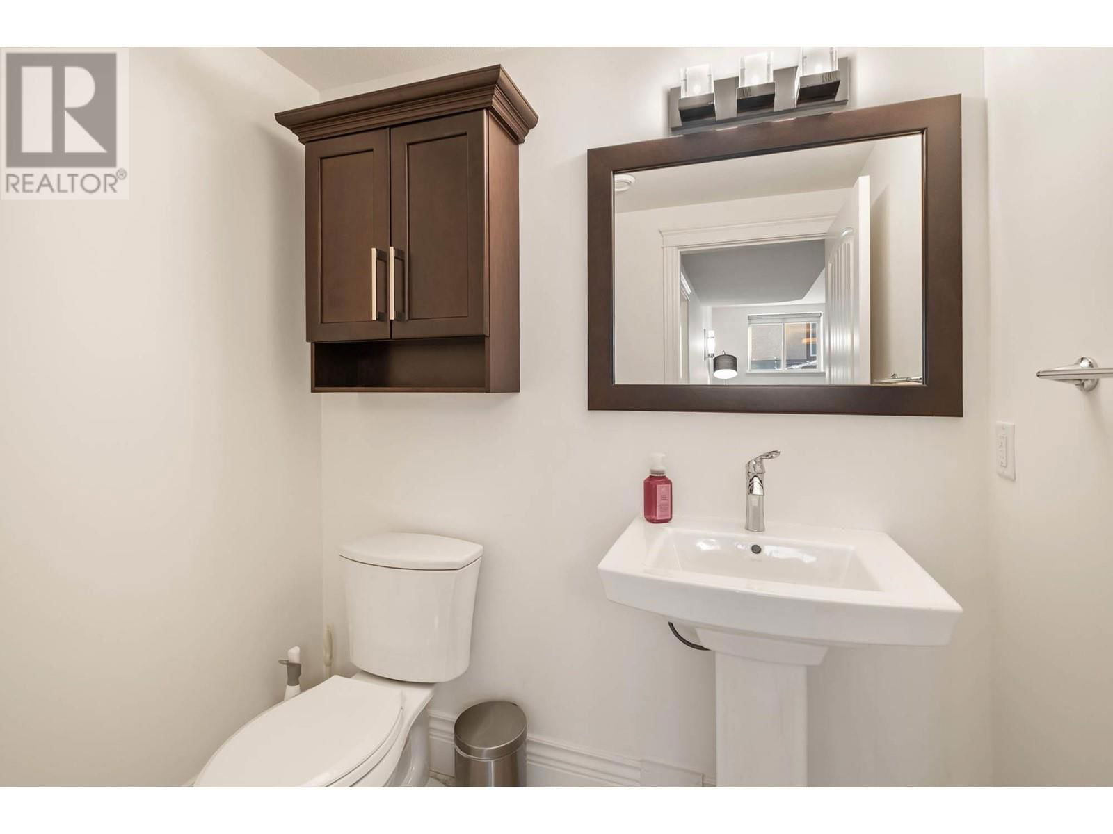 3920 GALLAGHERS CIRCLE Image 31