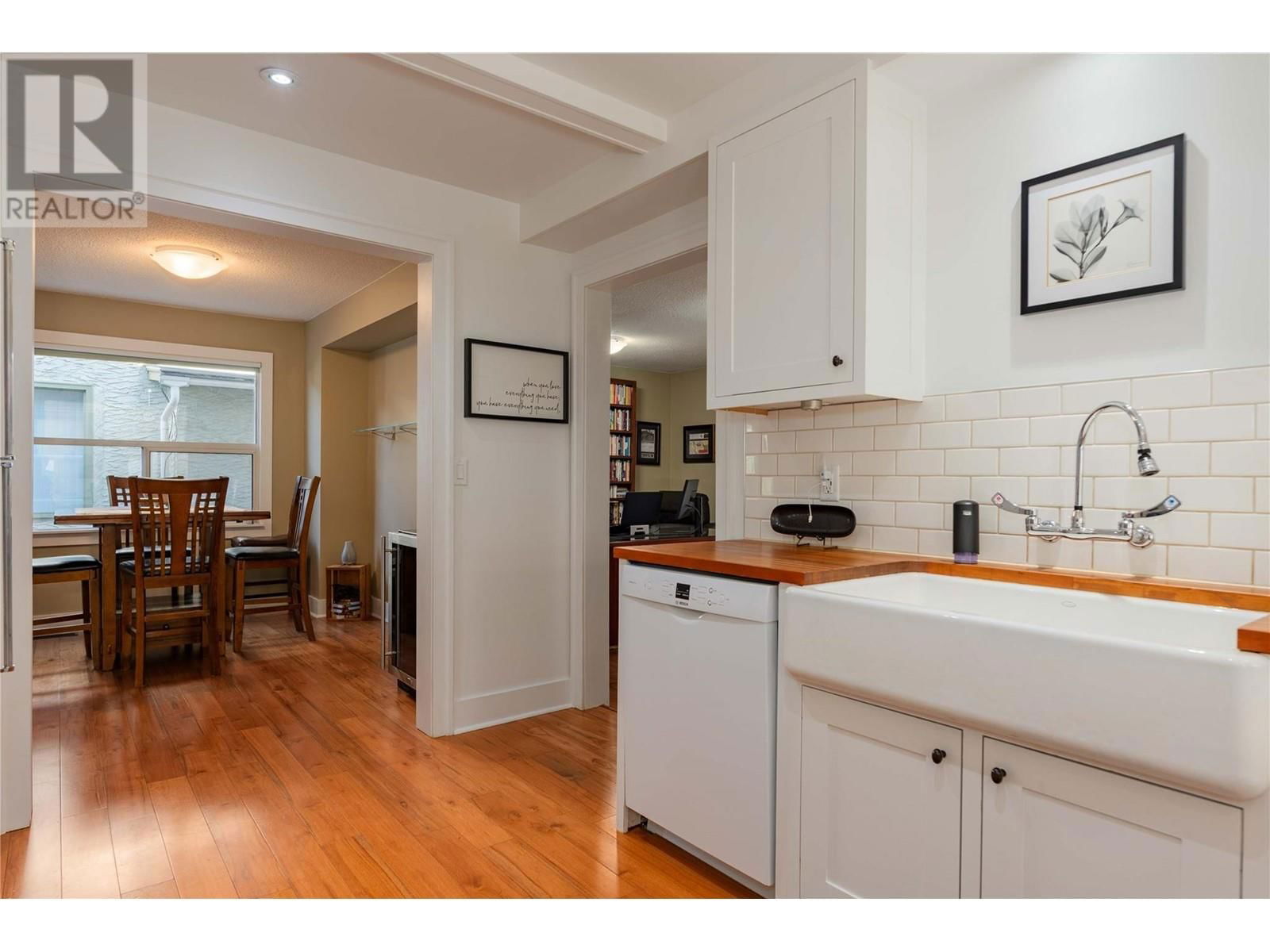 1443 COLUMBIA AVENUE Image 6