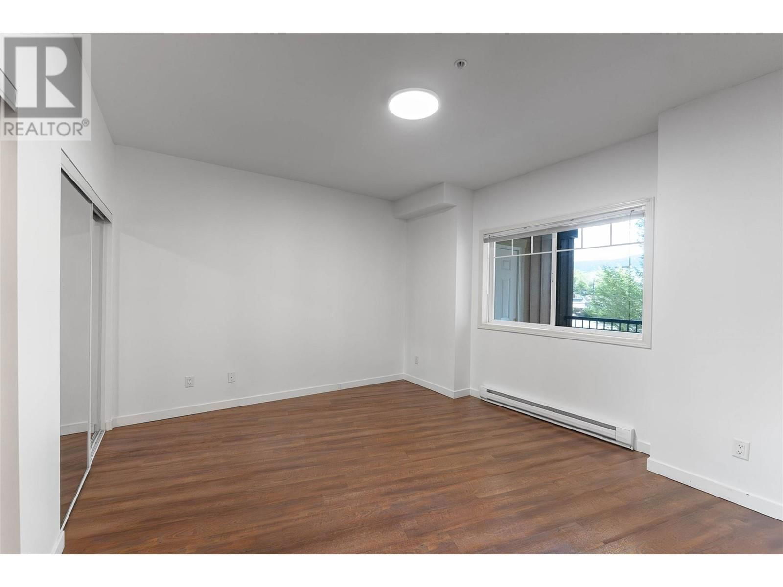 206 - 250 HOLLYWOOD ROAD SOUTH Image 15