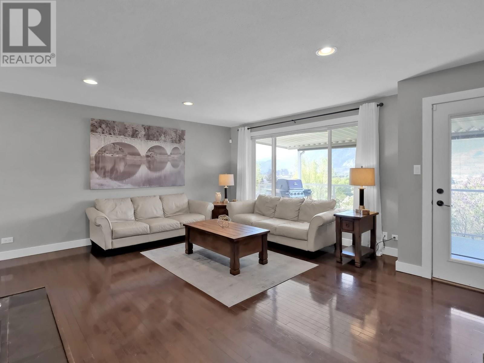 118 CRAIG DRIVE Image 10
