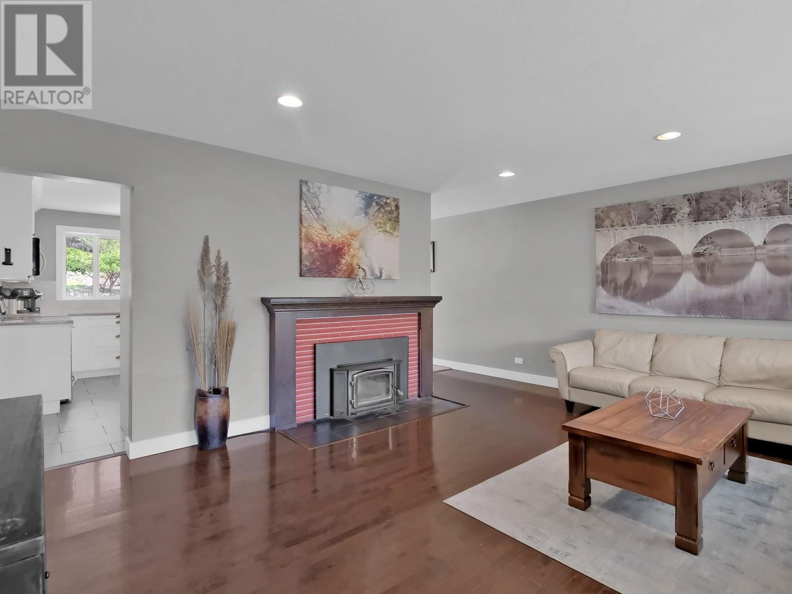 118 CRAIG DRIVE Image 16