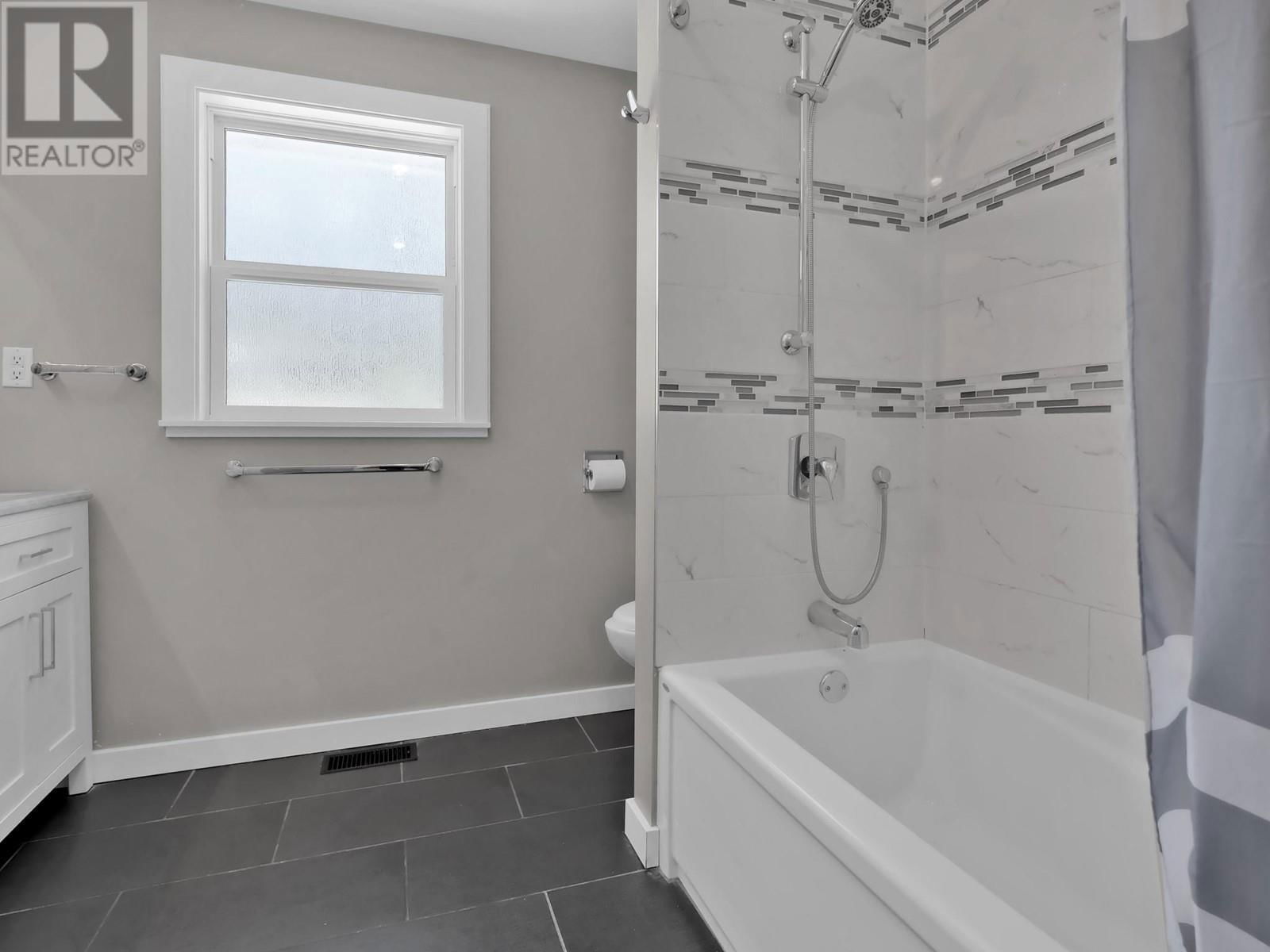 118 CRAIG DRIVE Image 21