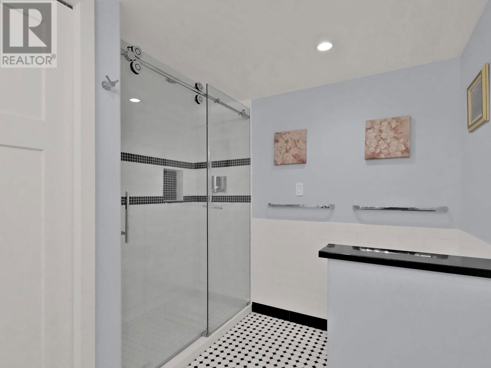 118 CRAIG DRIVE Image 30