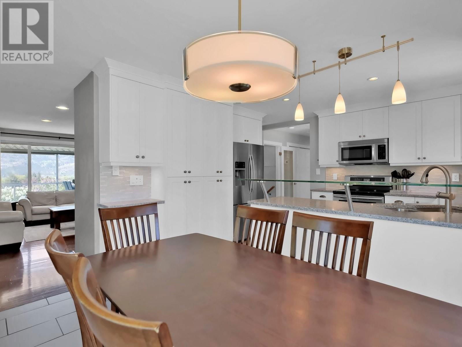 118 CRAIG DRIVE Image 8