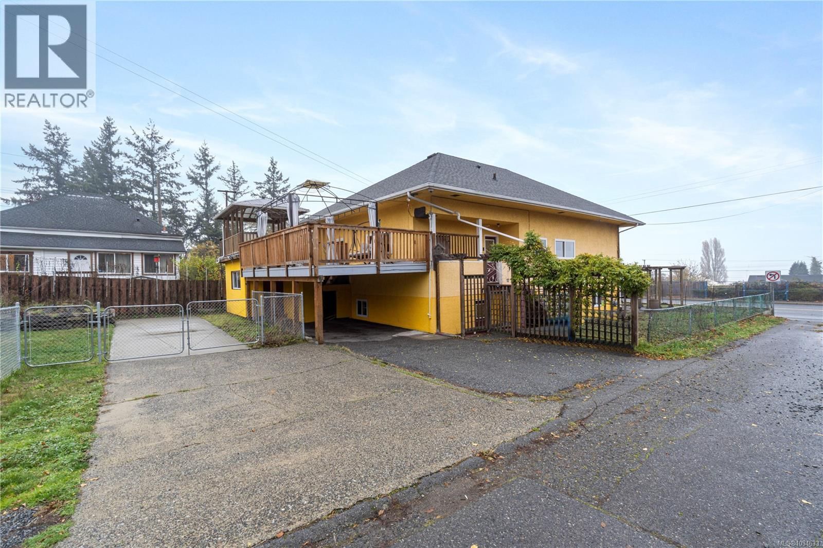 534 Nicol Street property photo