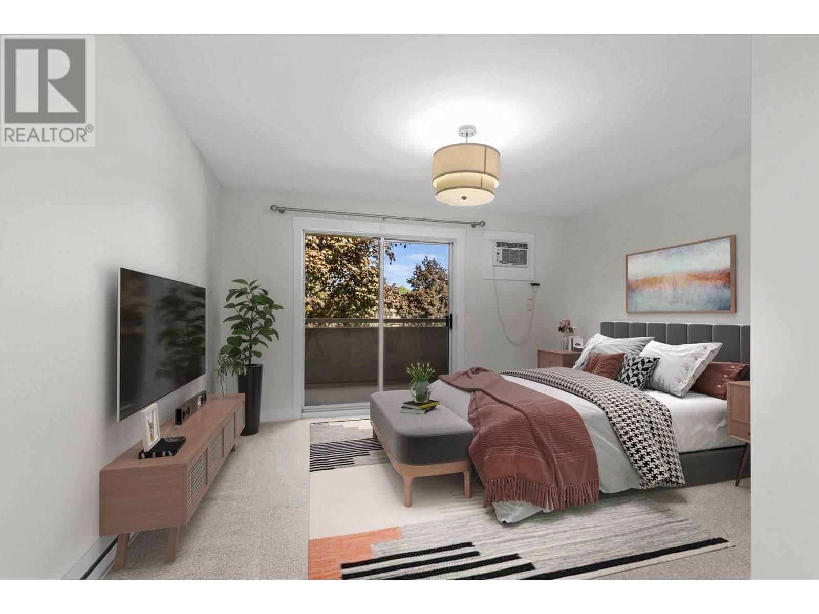 263 - 3854 GORDON DRIVE Image 6