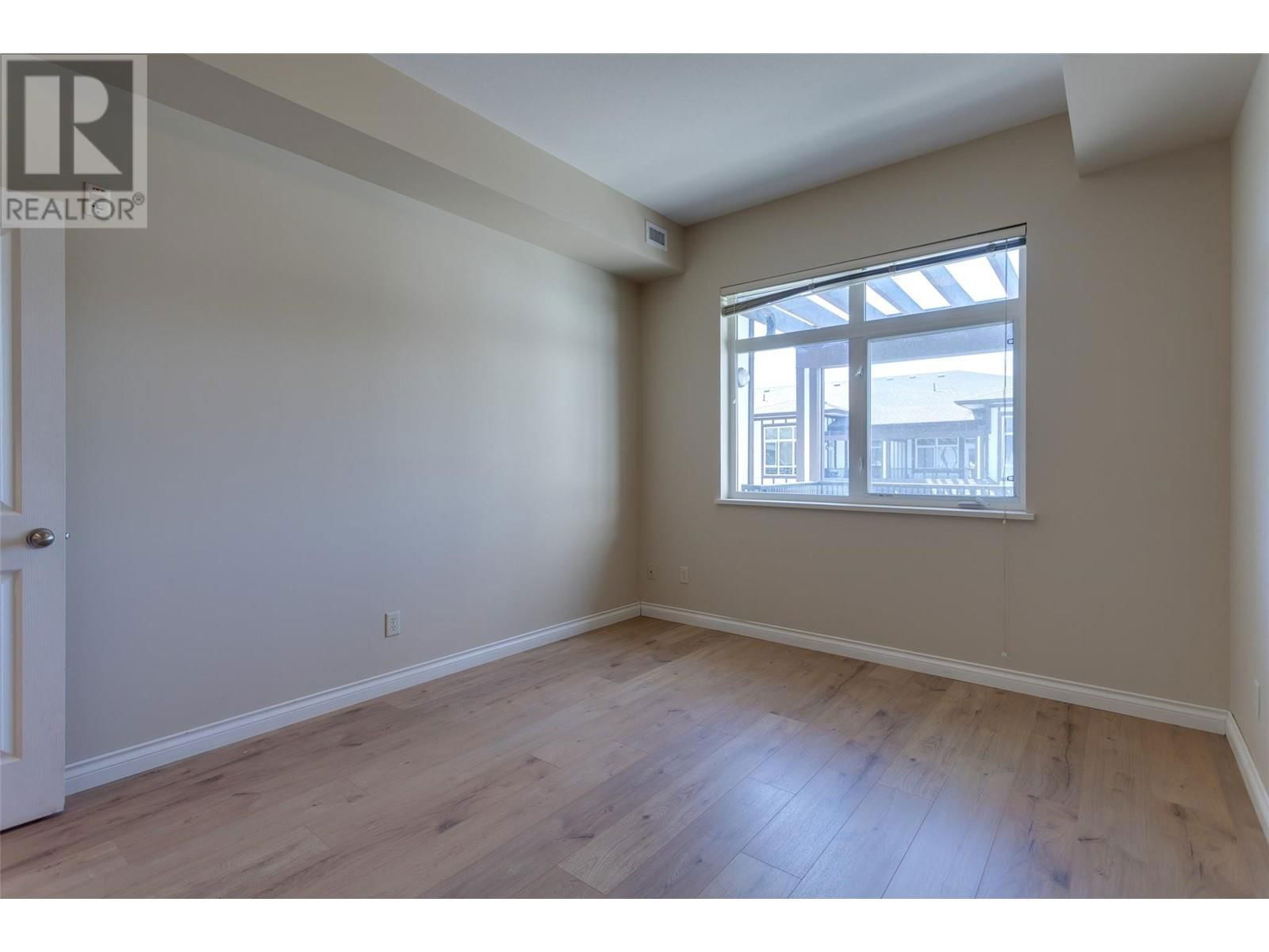 1403 - 3833 BROWN ROAD Image 20