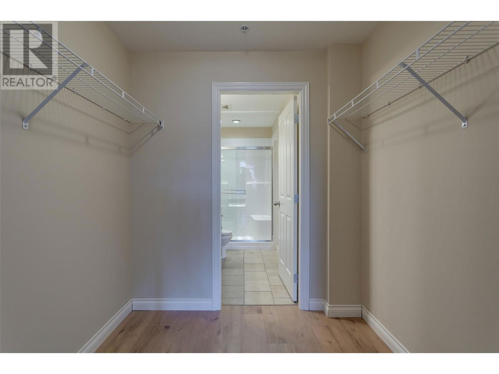 1403 - 3833 BROWN ROAD Image 23