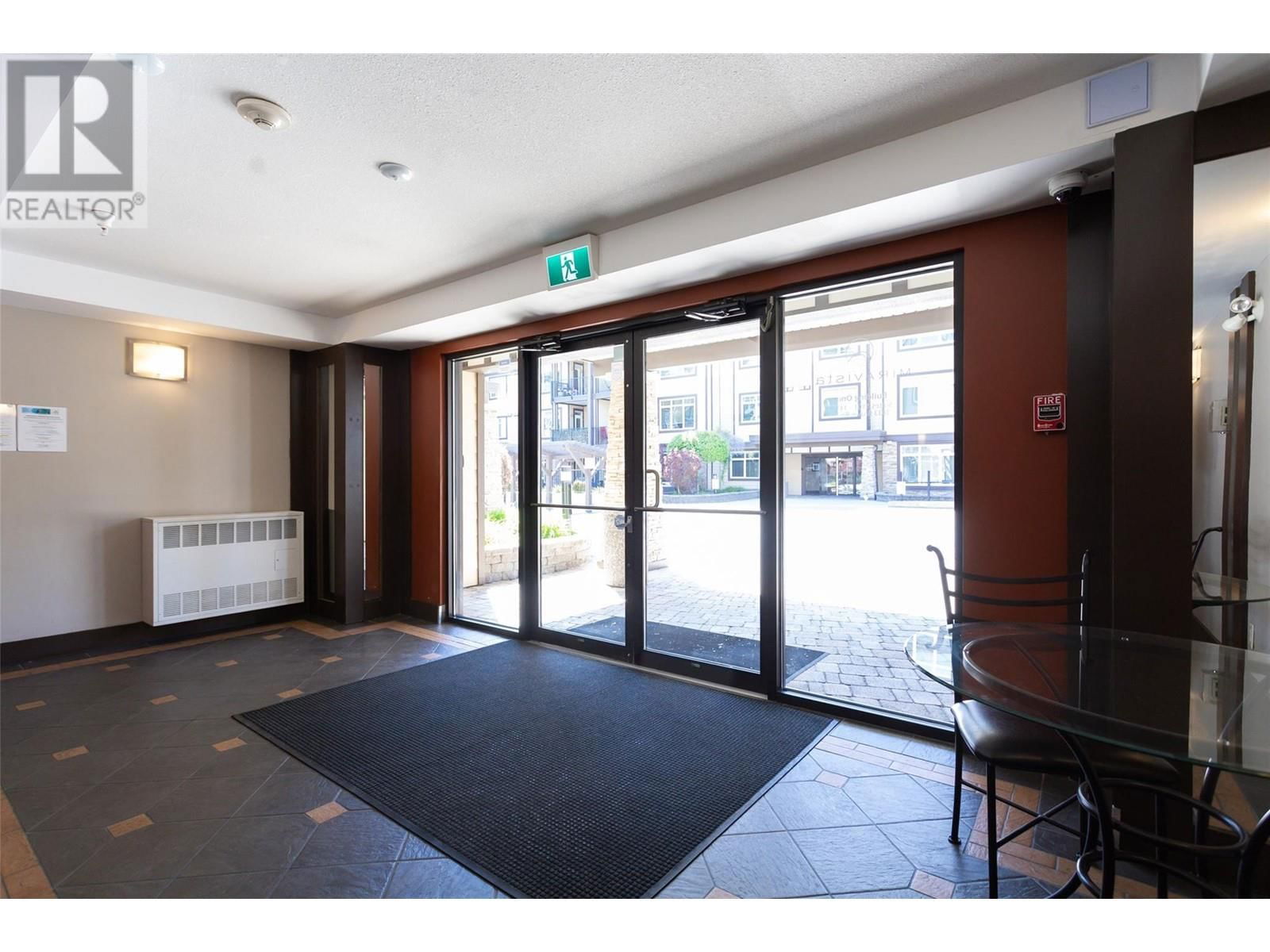 1403 - 3833 BROWN ROAD Image 32