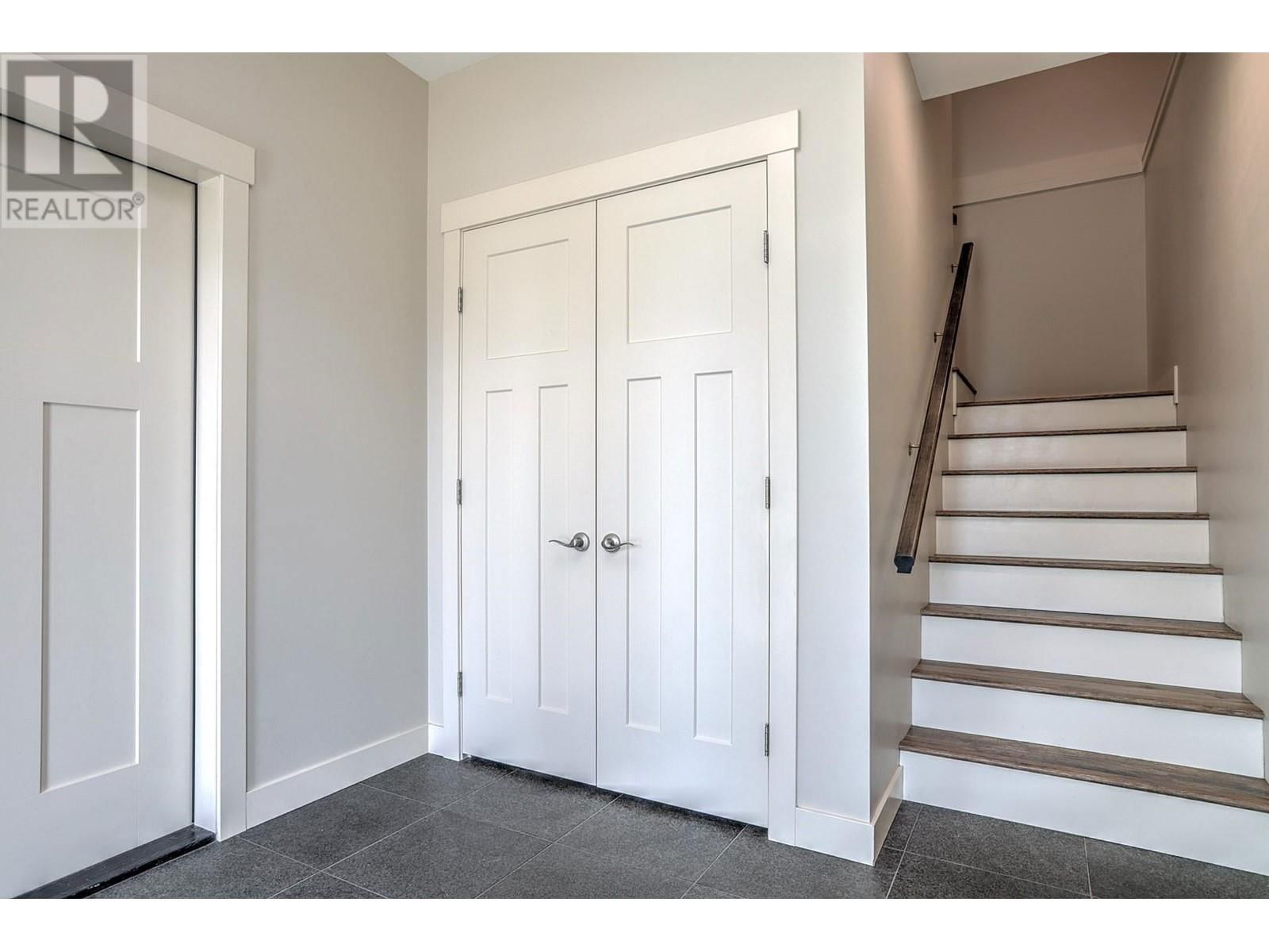 9834 CATHEDRAL DRIVE Image 12