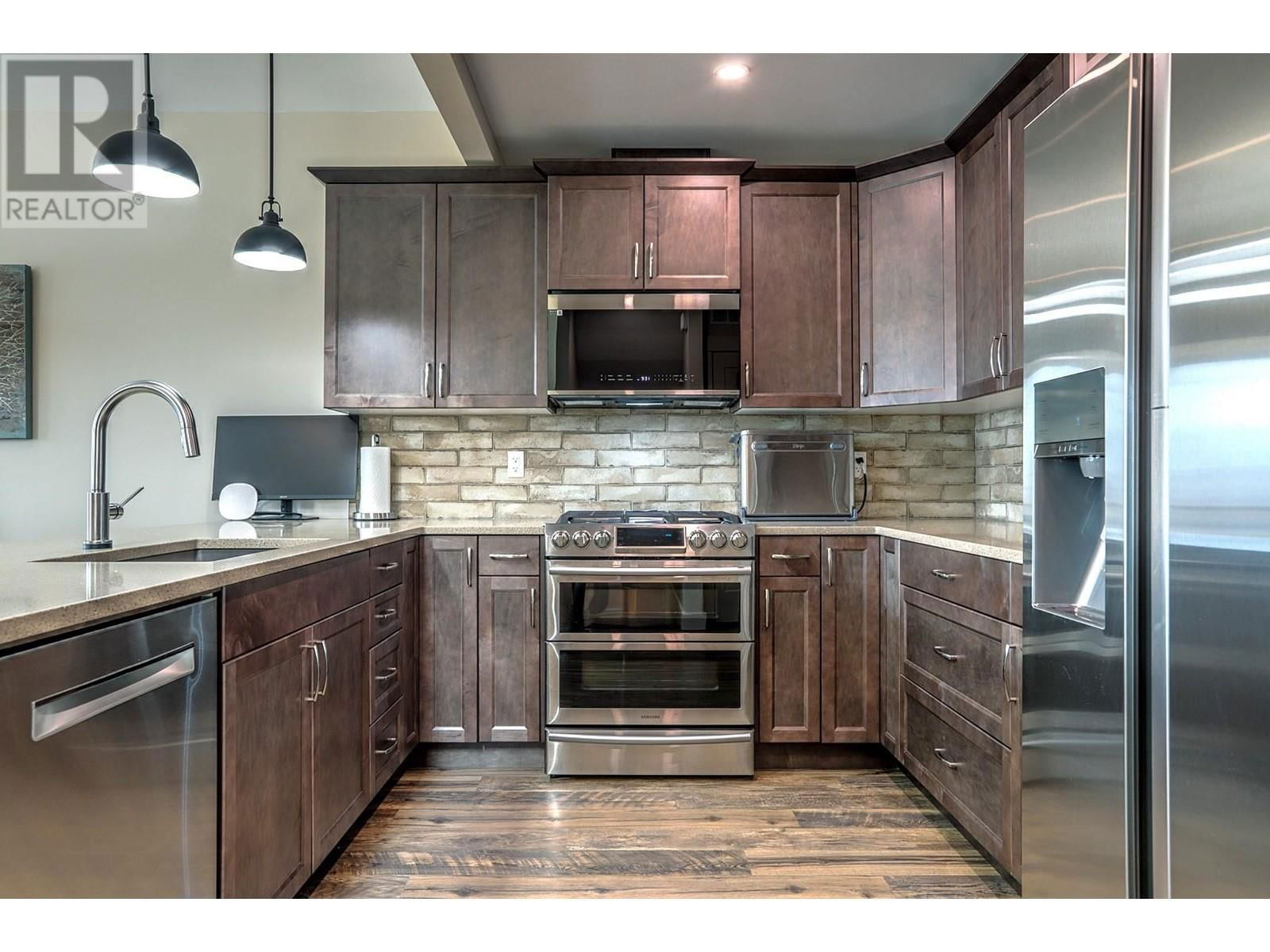 9834 CATHEDRAL DRIVE Image 13