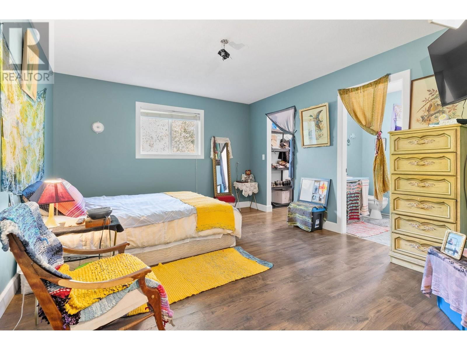 3830 GELLATLY ROAD SOUTH Image 12