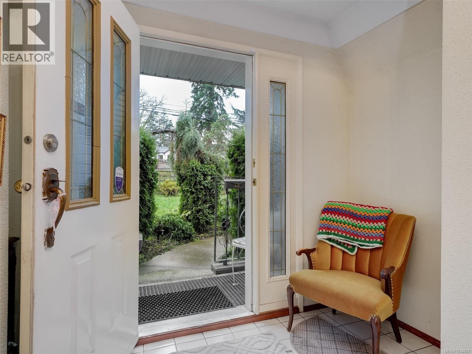 4231 Interurban Road property photo