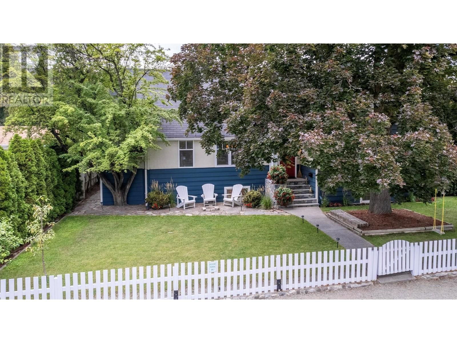 1927 KNOX CRESCENT Image 5