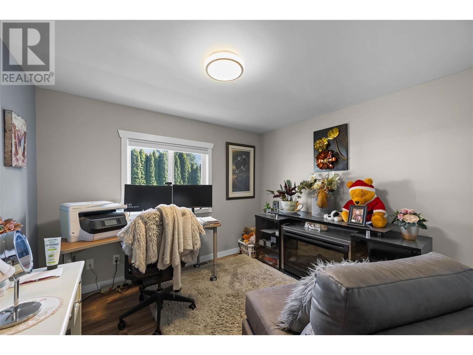 518 PINE STREET Image 13