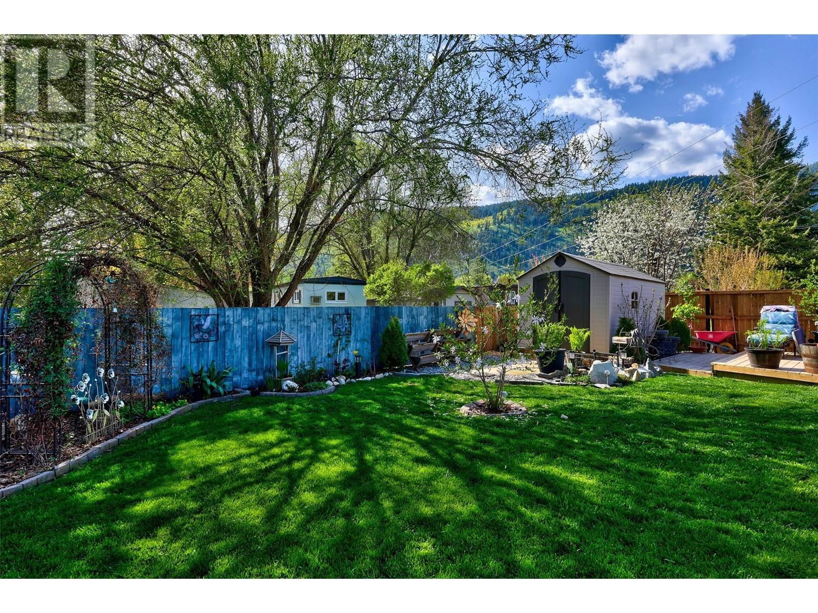 518 PINE STREET Image 20