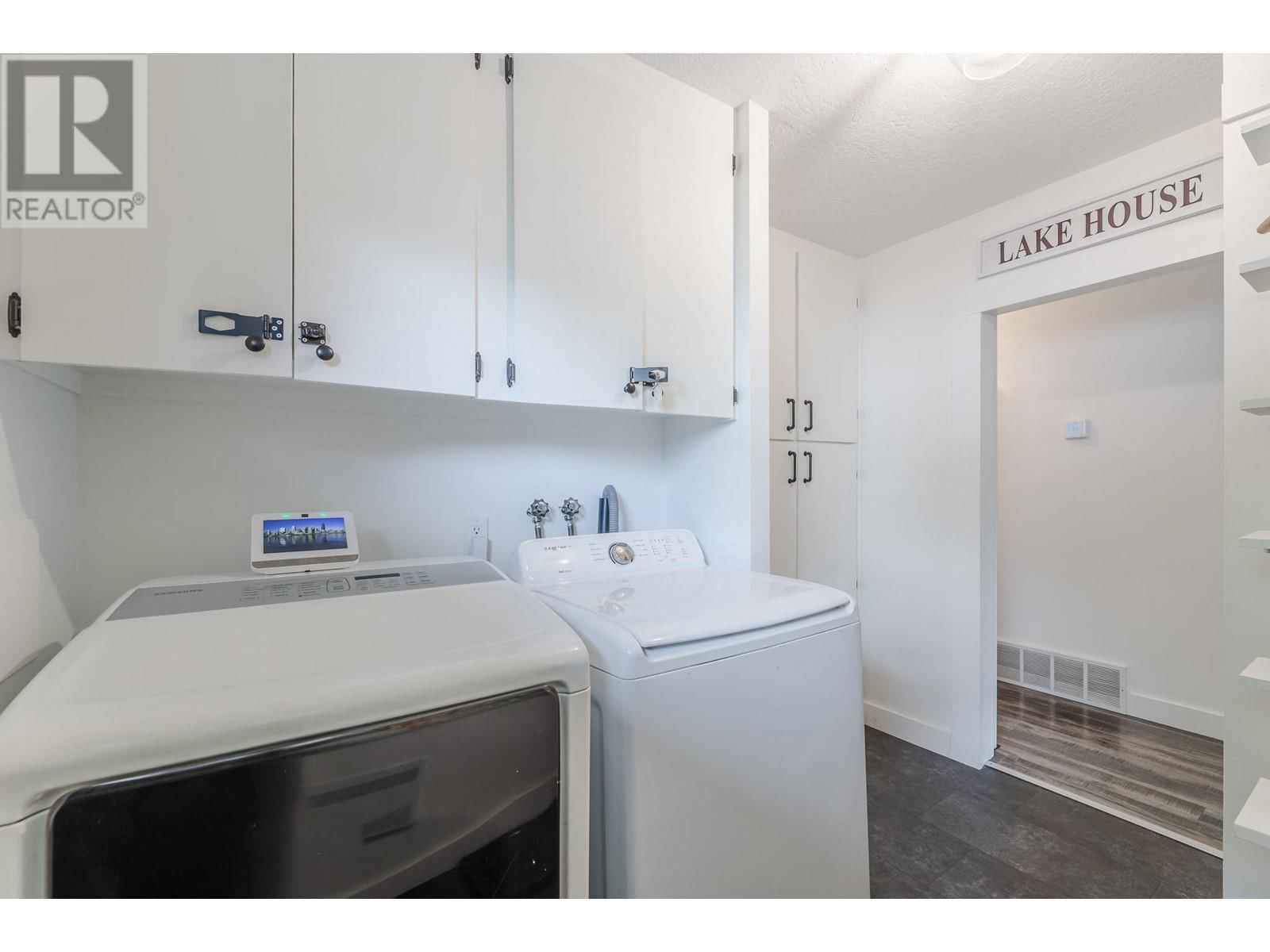 408 TENNIS STREET Image 19