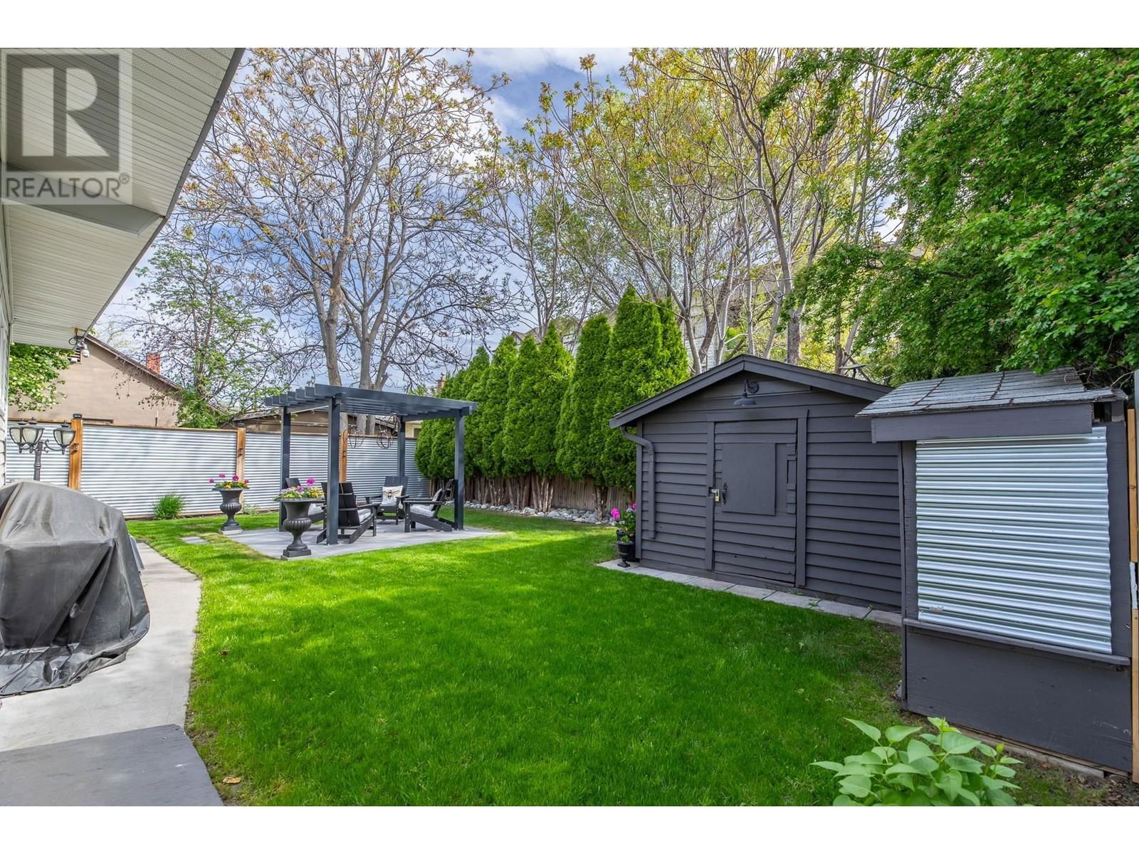 408 TENNIS STREET Image 33